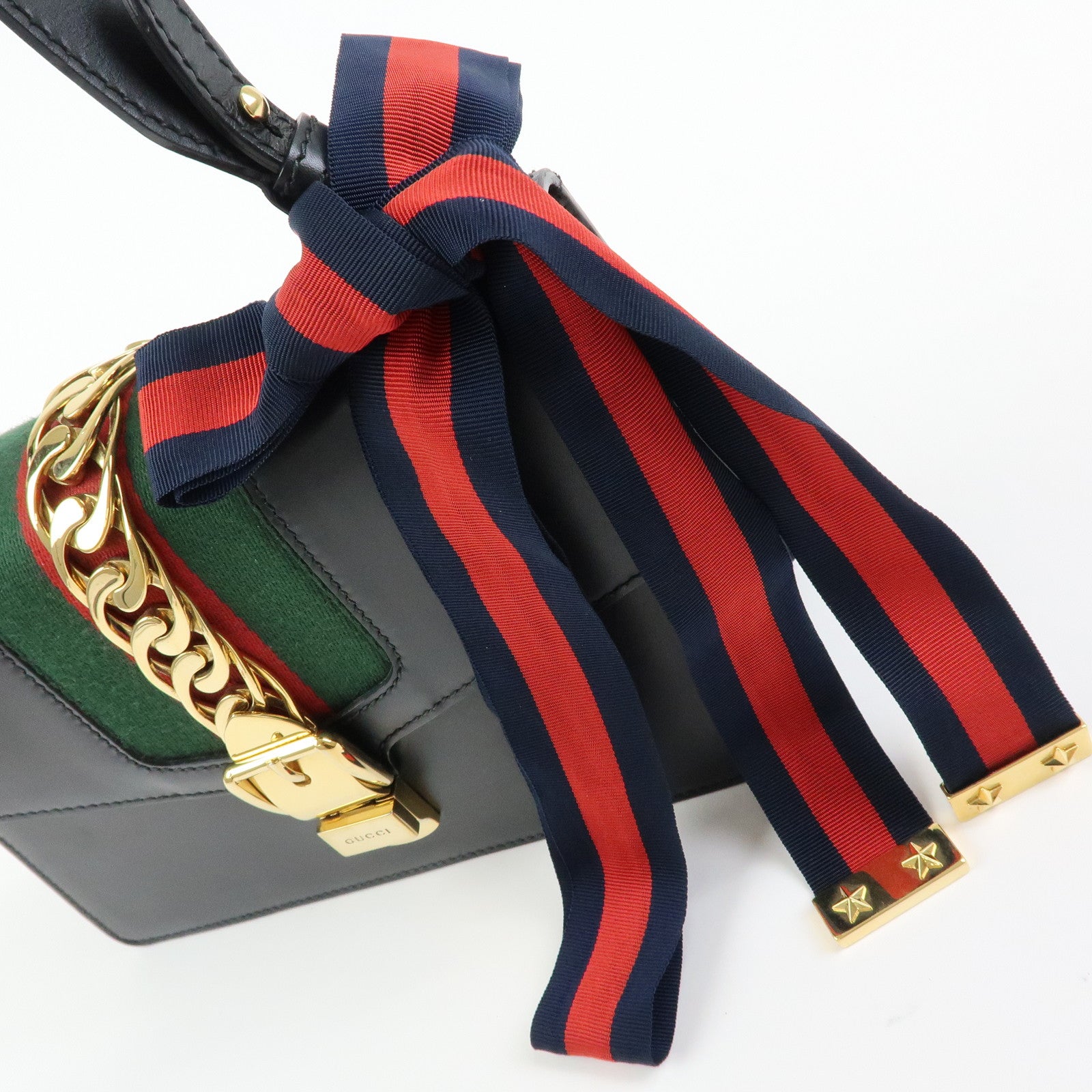 Gucci Sylvie Sherry Leather Shoulder Bag Crossbody Bag Black 421882