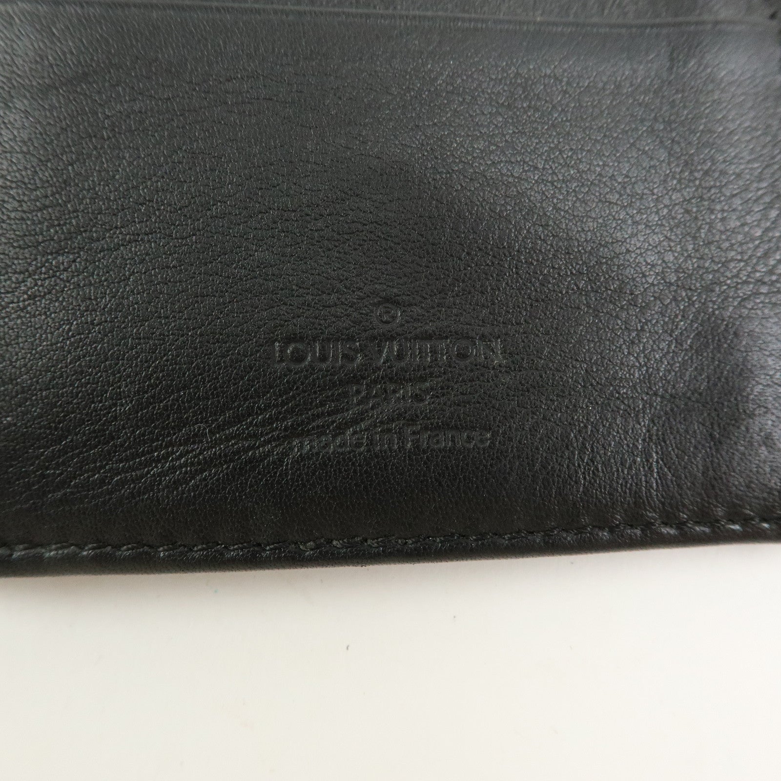 Louis Vuitton Monogram Mahina Portefeuille Amelia Wallet M95549