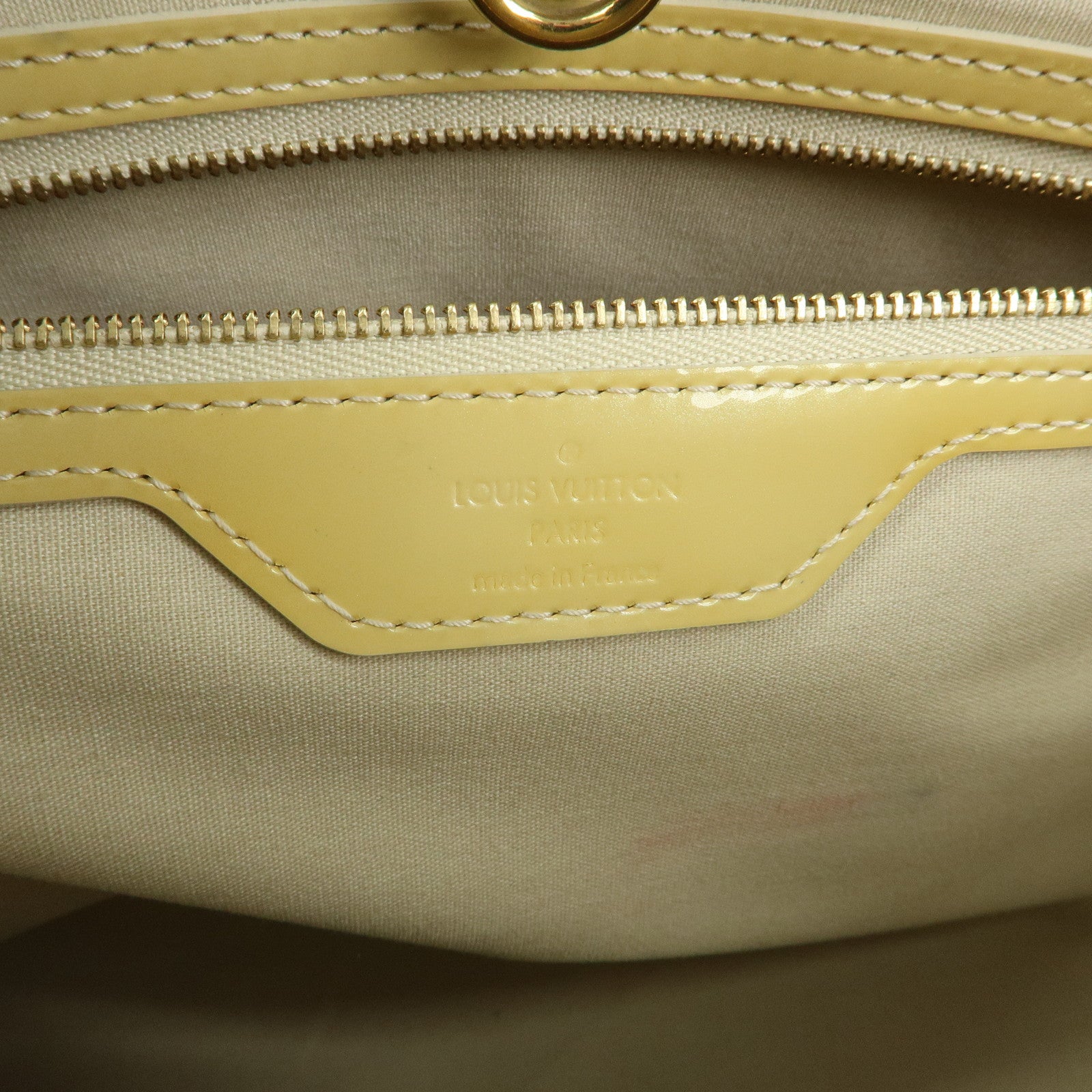 Louis Vuitton Monogram Vernis Wilshire MM Tote Bag Blanc Corail M91441