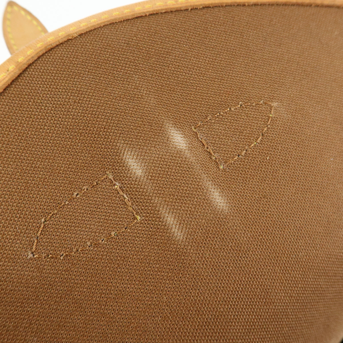 Louis Vuitton Monogram Saumur 30 Canvas Shoulder Bag Brown M42256