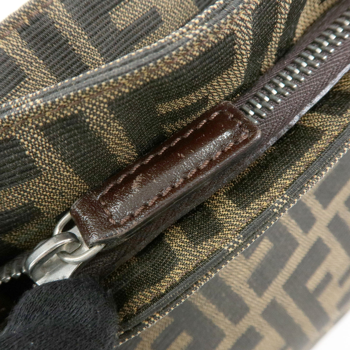 FENDI Zucca Canvas Leather Shoulder Bag Hand Bag Brown Black 26728