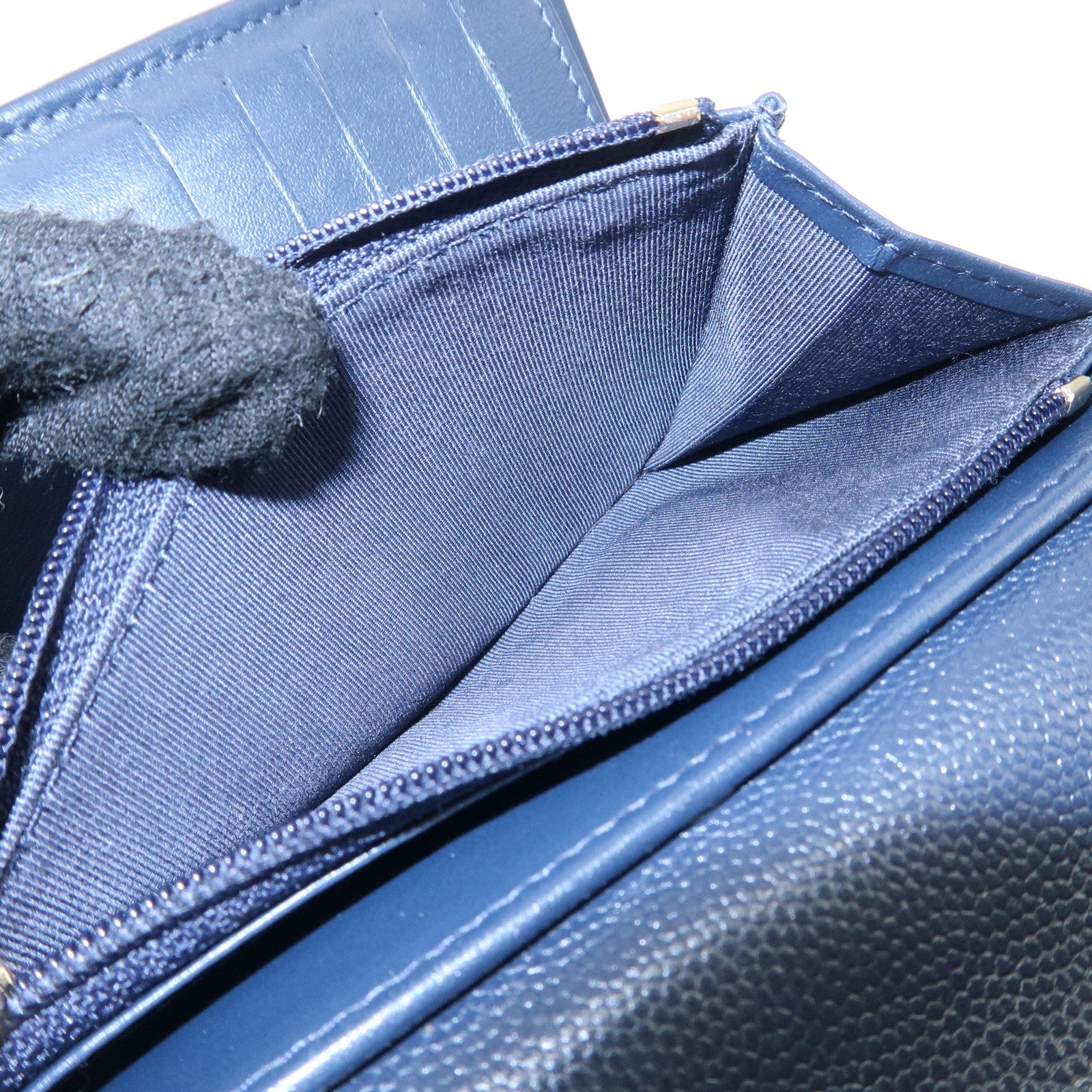 CHANEL Matelasse Caviarskin Tri-fold Wallet Small Wallet Navy AP0232 Used