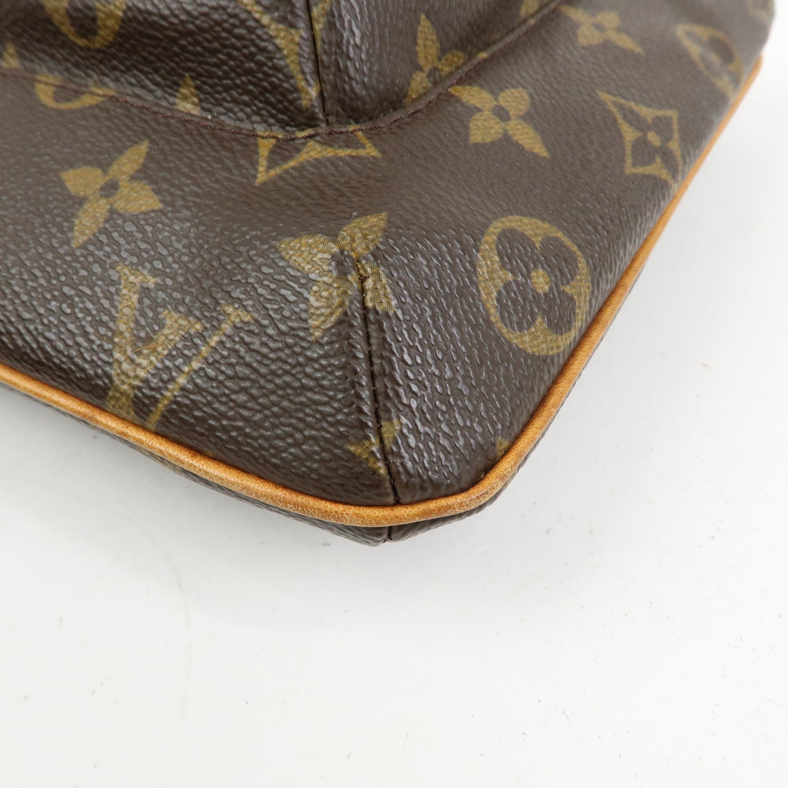 Louis Vuitton Monogram Partition Pouch Wristlet Bag Brown M51901