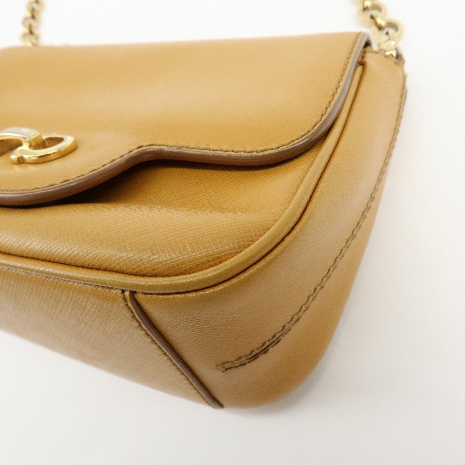 Ferragamo Gancini Leather Chain Shoulder Bag Crossbody Bag Light Brown