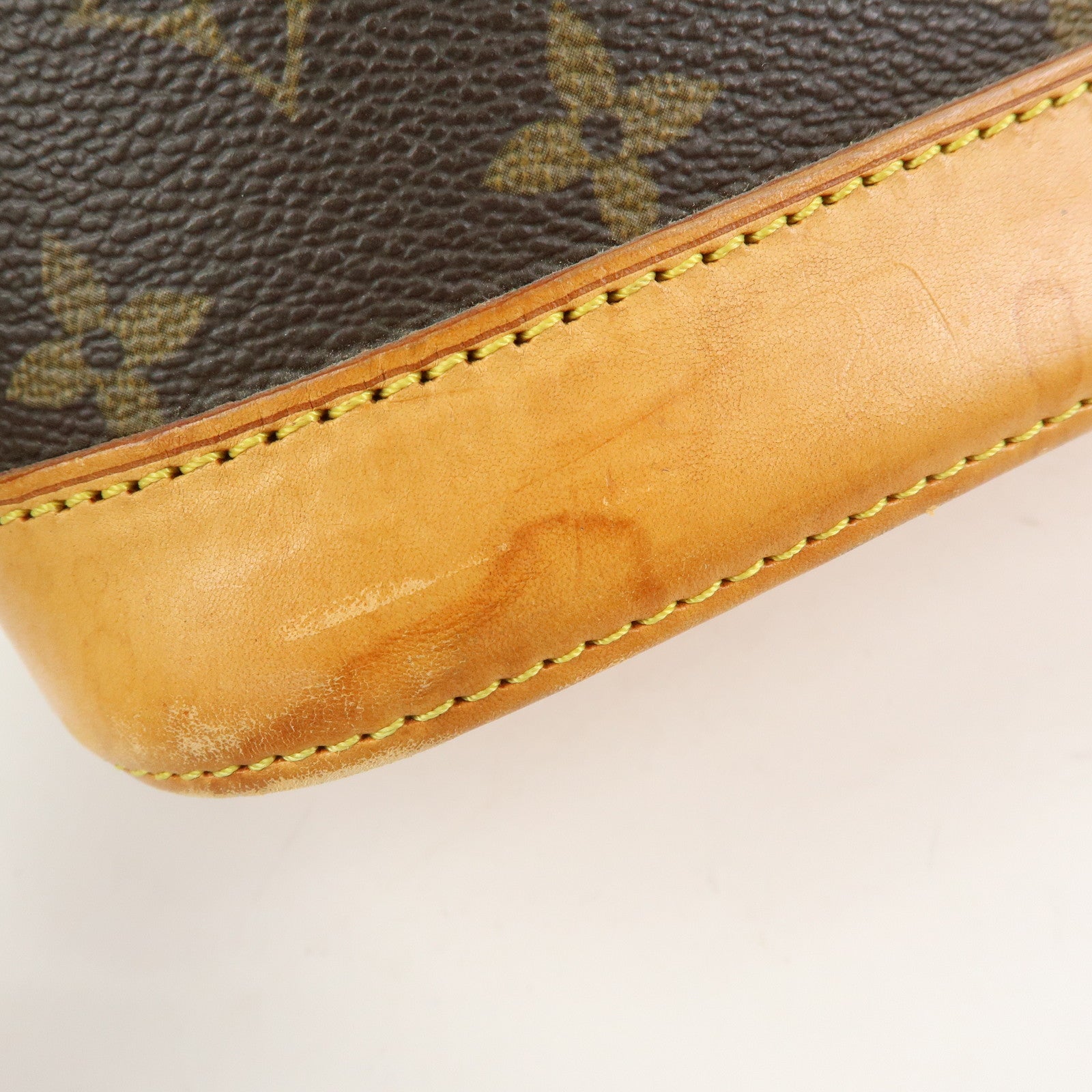 Louis Vuitton Monogram Alma PM Hand Bag Brown M51130