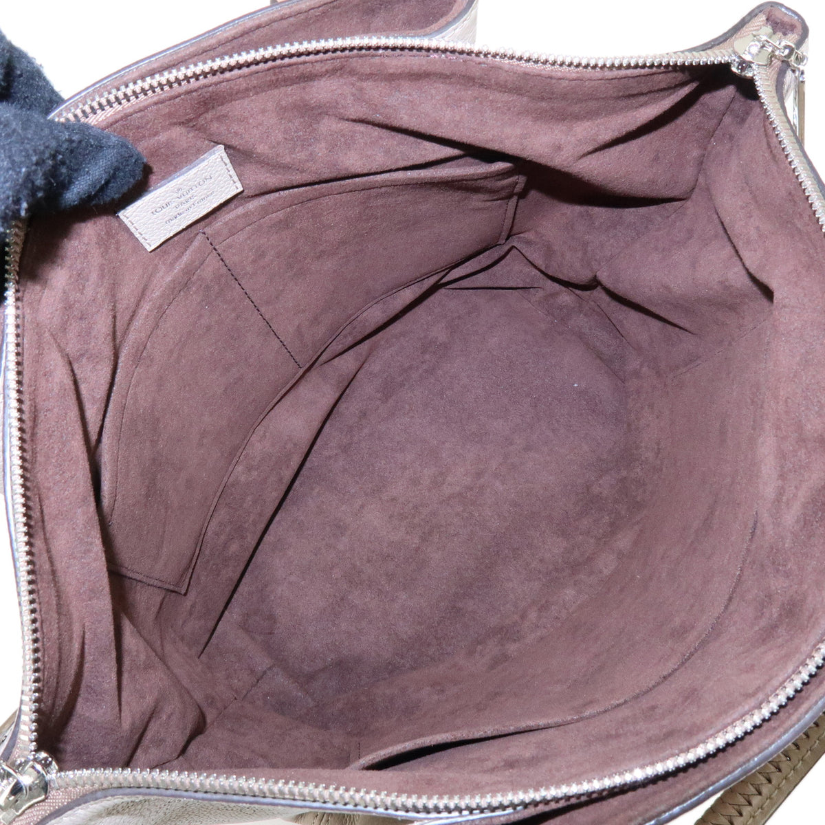 Louis Vuitton Monogram Mahina Omeah Leather 2Way Hand Bag Galet M55031