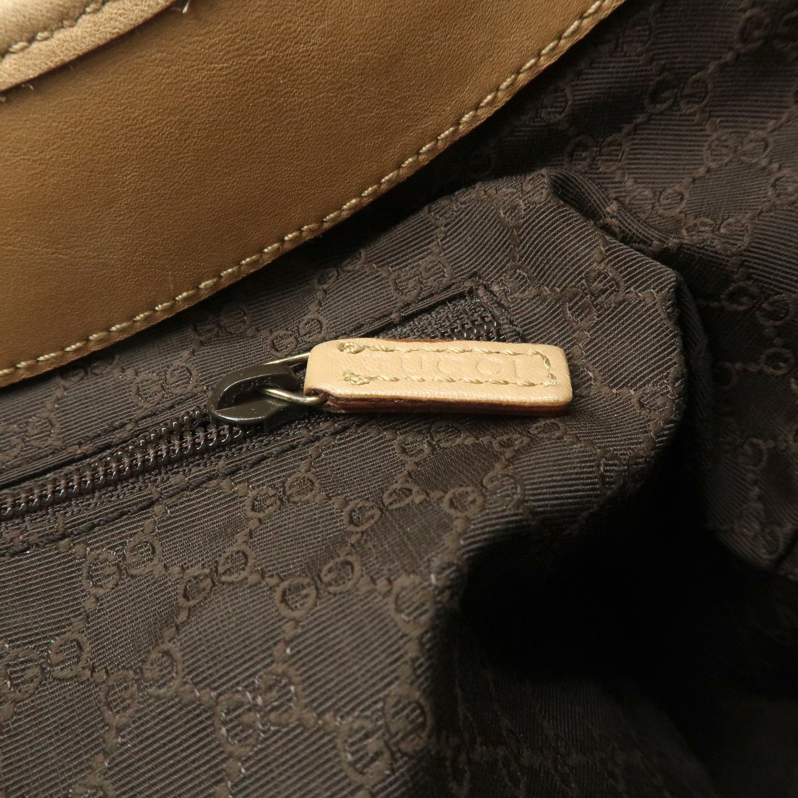 GUCCI Leather Shoulder Bag Beige Gold HDW 92736 Used