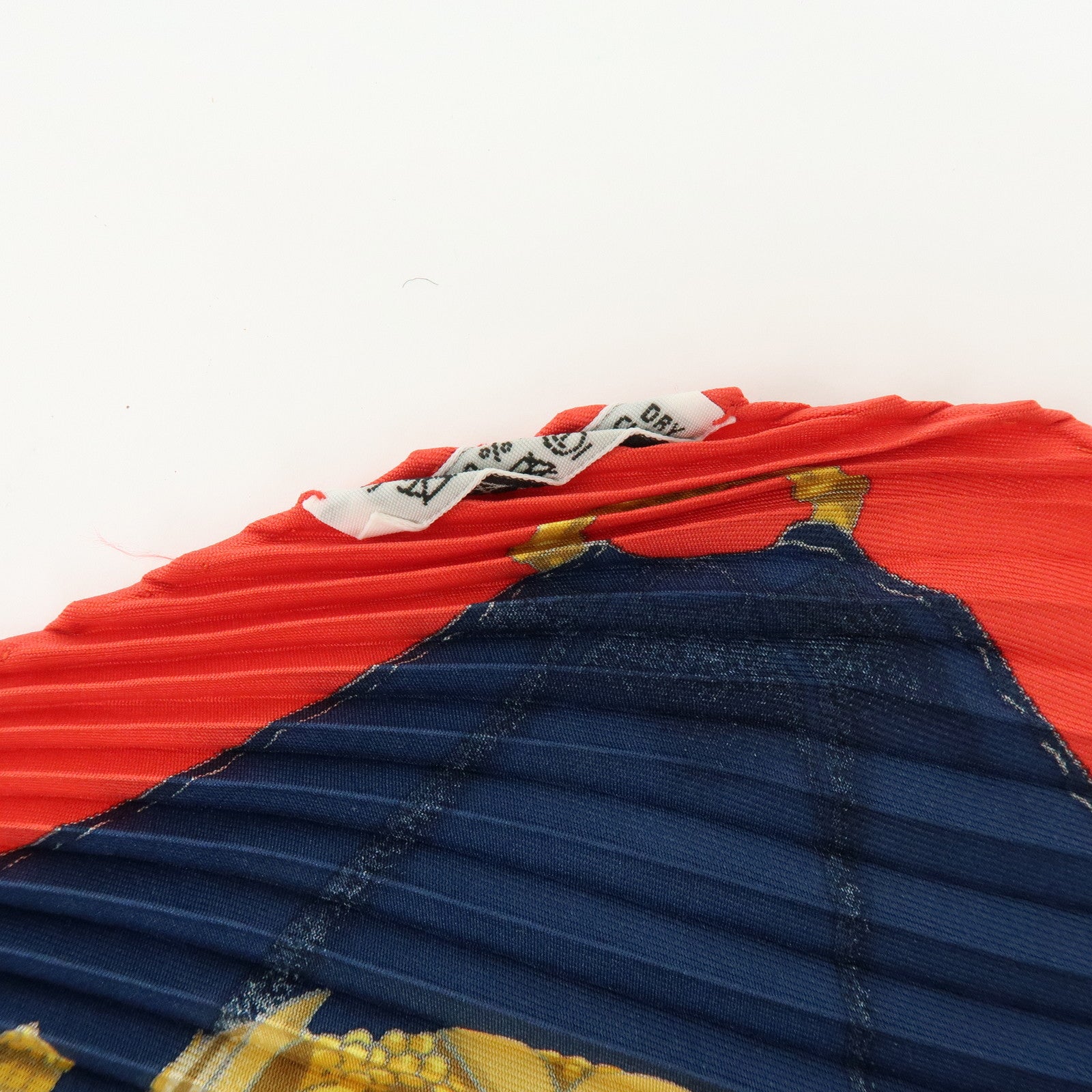 HERMES Pleated Carre Silk 100% Scarf SOLEIL DE SOIE Gold Red Navy
