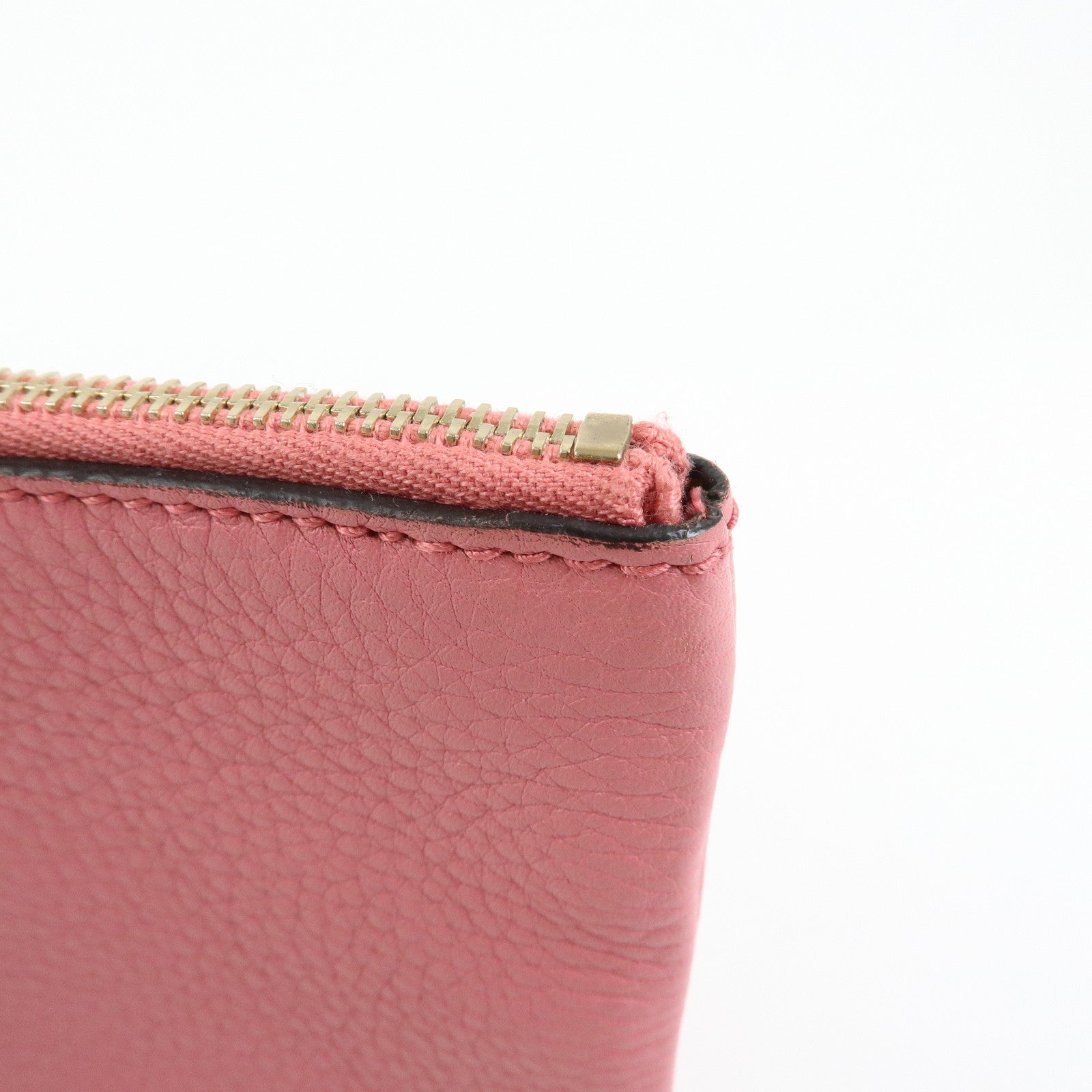 GUCCI Bamboo Leather Clutch Bag Pouch Tassel Charm Pink 376858