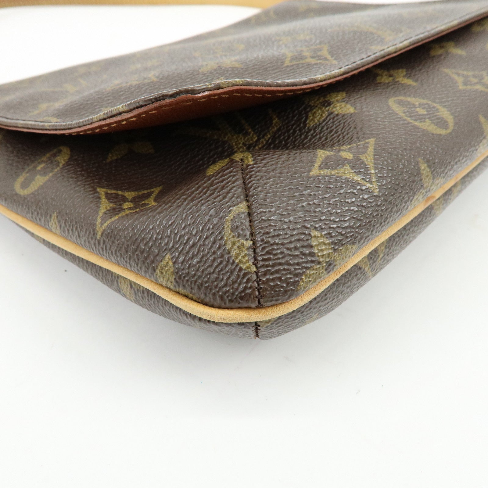 Louis Vuitton Monogram Musette Tango Short Shoulder Bag M51257
