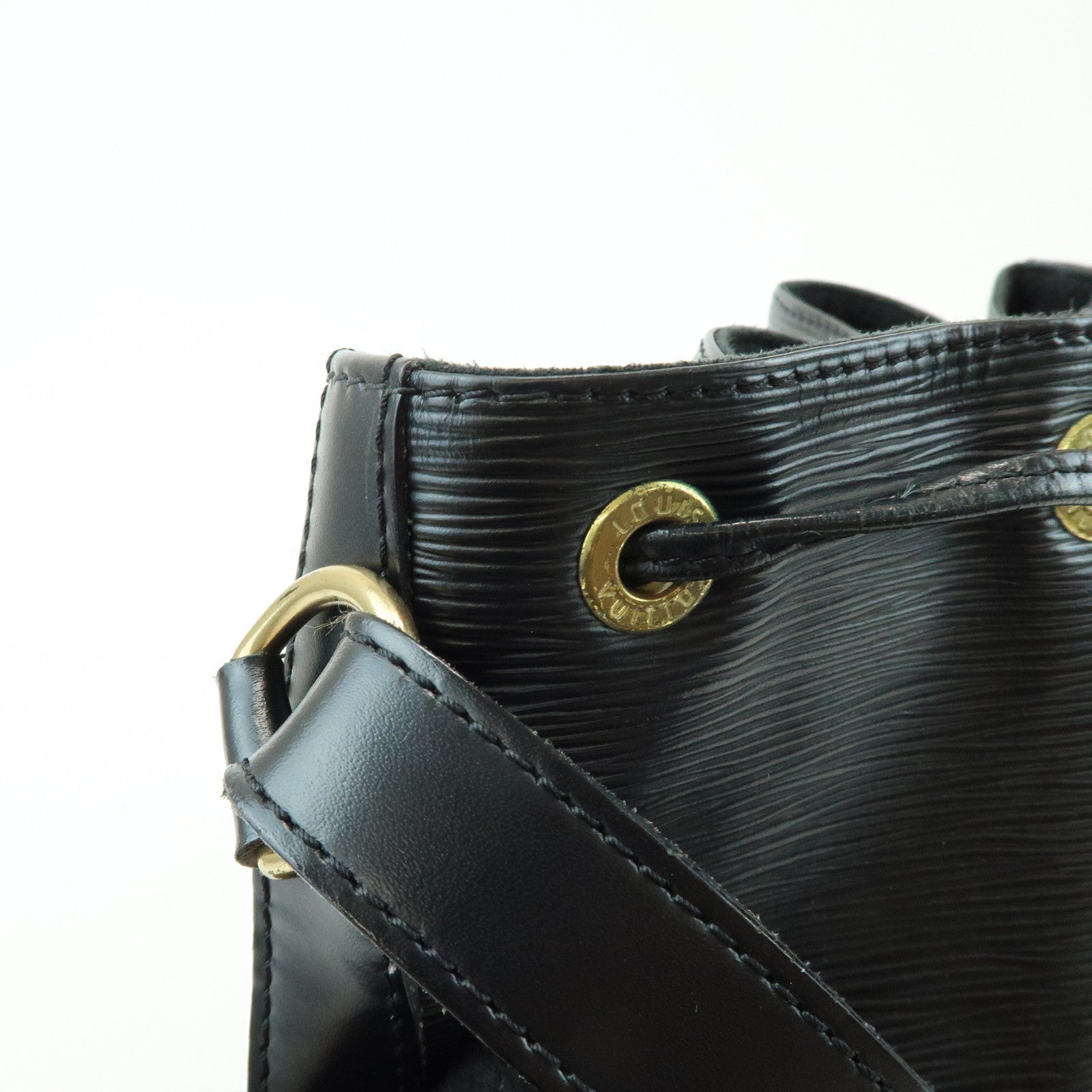 Louis Vuitton Epi Petit Noe Shoulder Bag Noir Black M44102