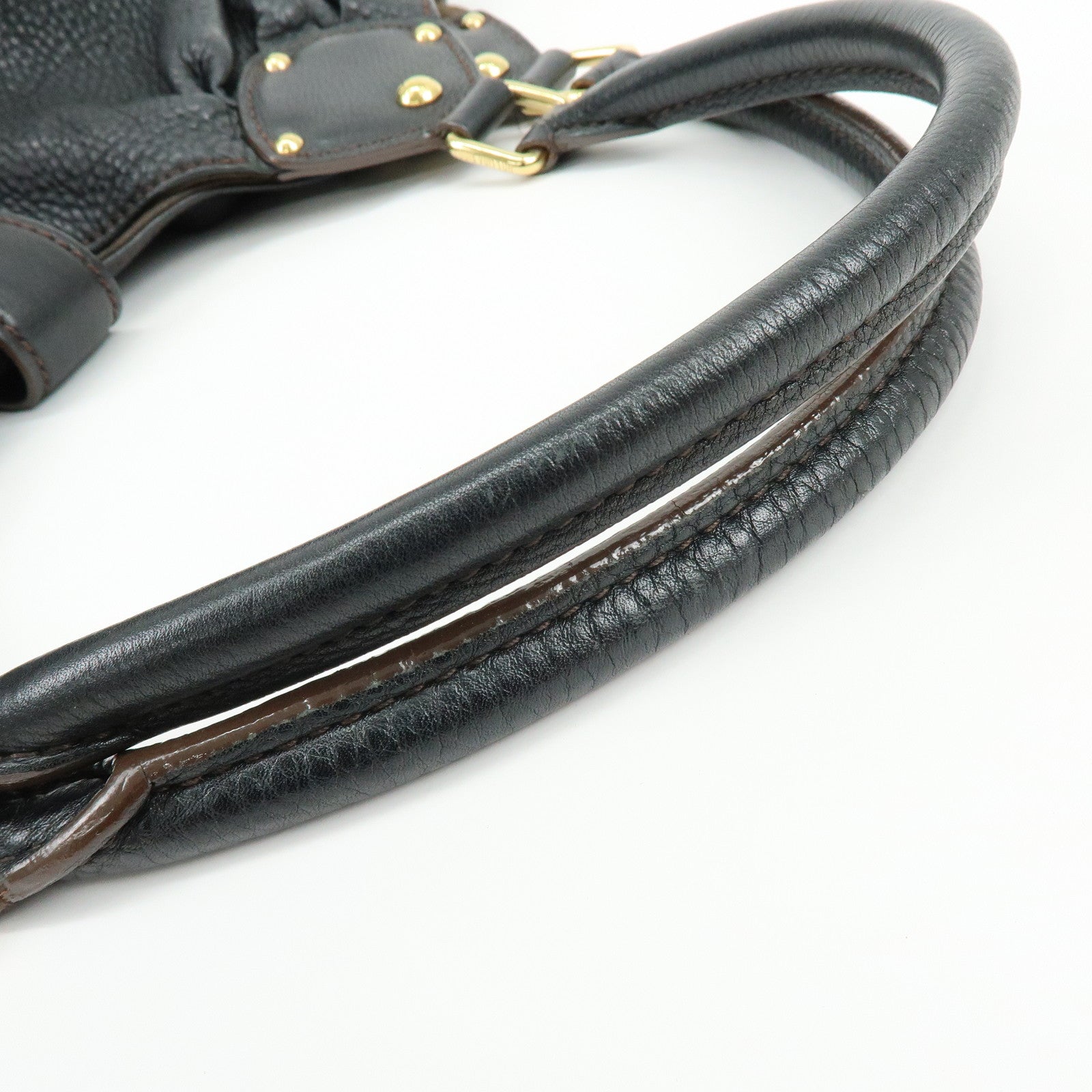 Louis Vuitton Monogram Leather Mahina L Shoulder Bag Noir M95765