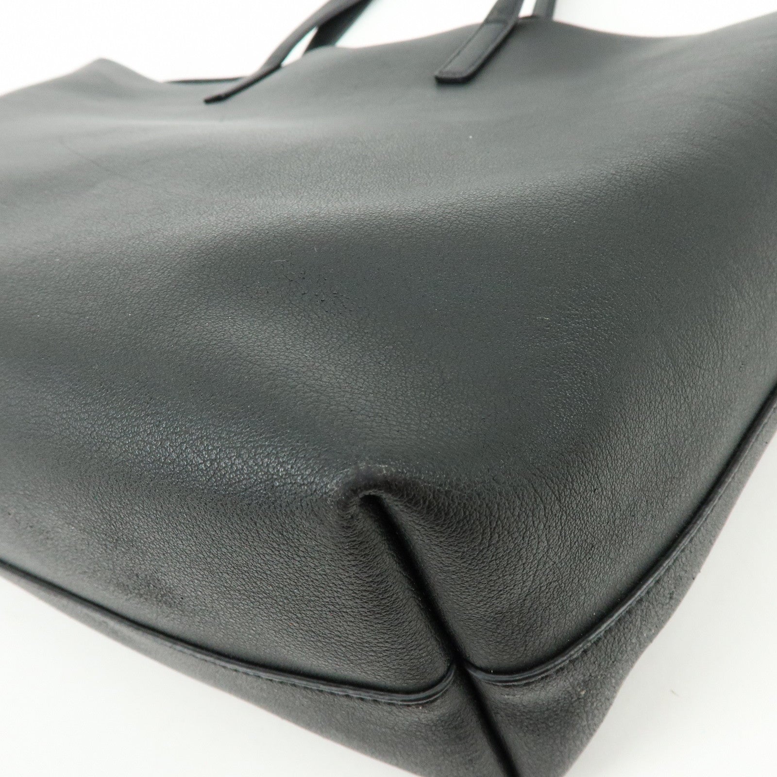 SAINT LAURENT PARIS Cassandra Leather Tote Bag Shoulder Bag Black