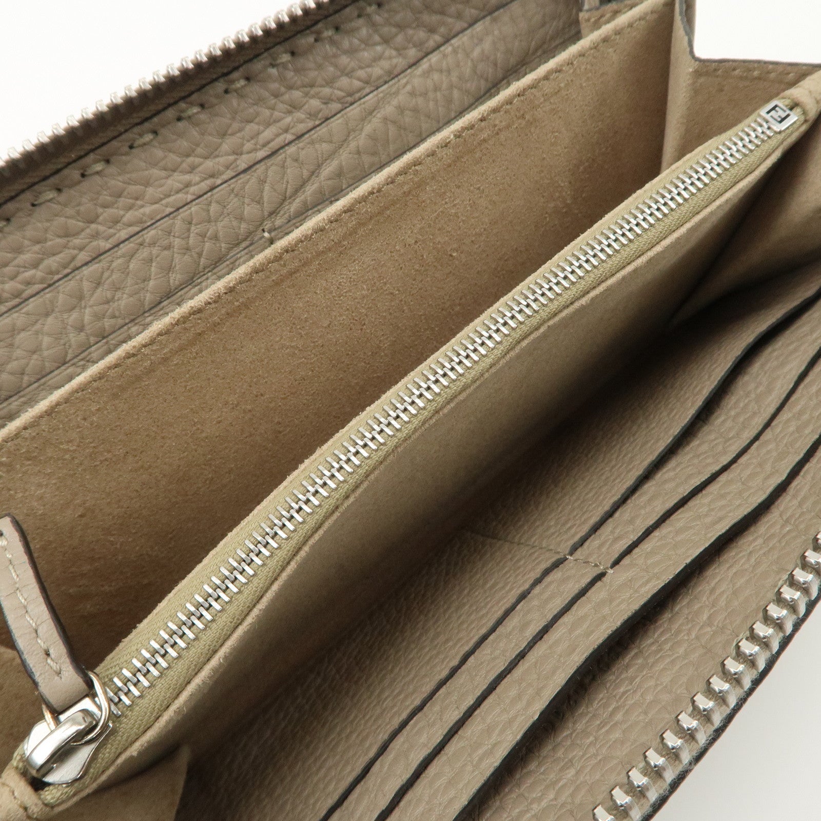 FENDI Selleria Leather Zip Around Long Wallet Greige 8M0374 Used