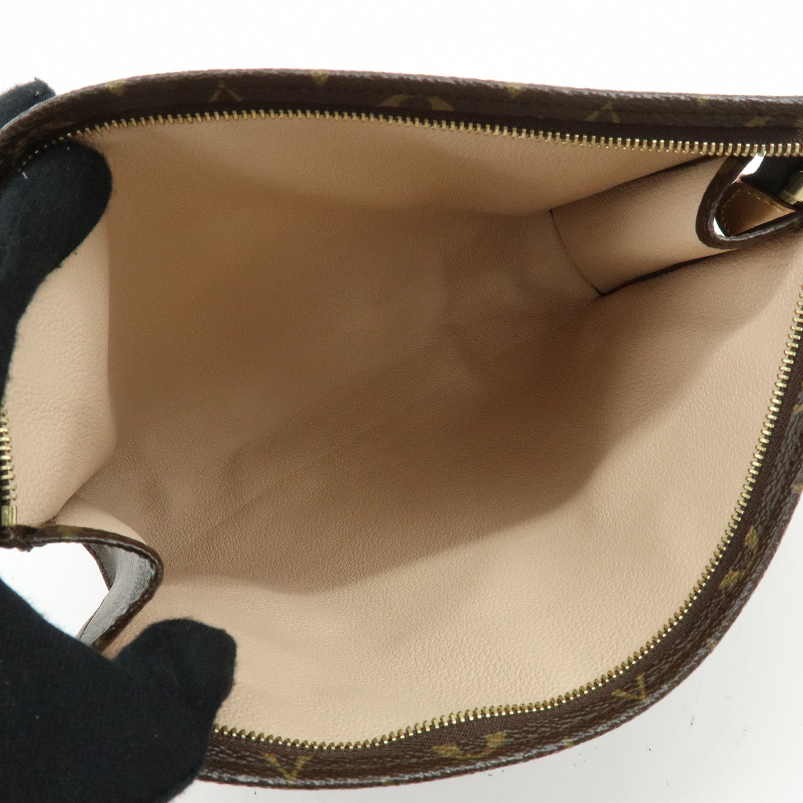 Louis Vuitton Monogram Poche Toilette 26 Clutch Bag Brown M47542