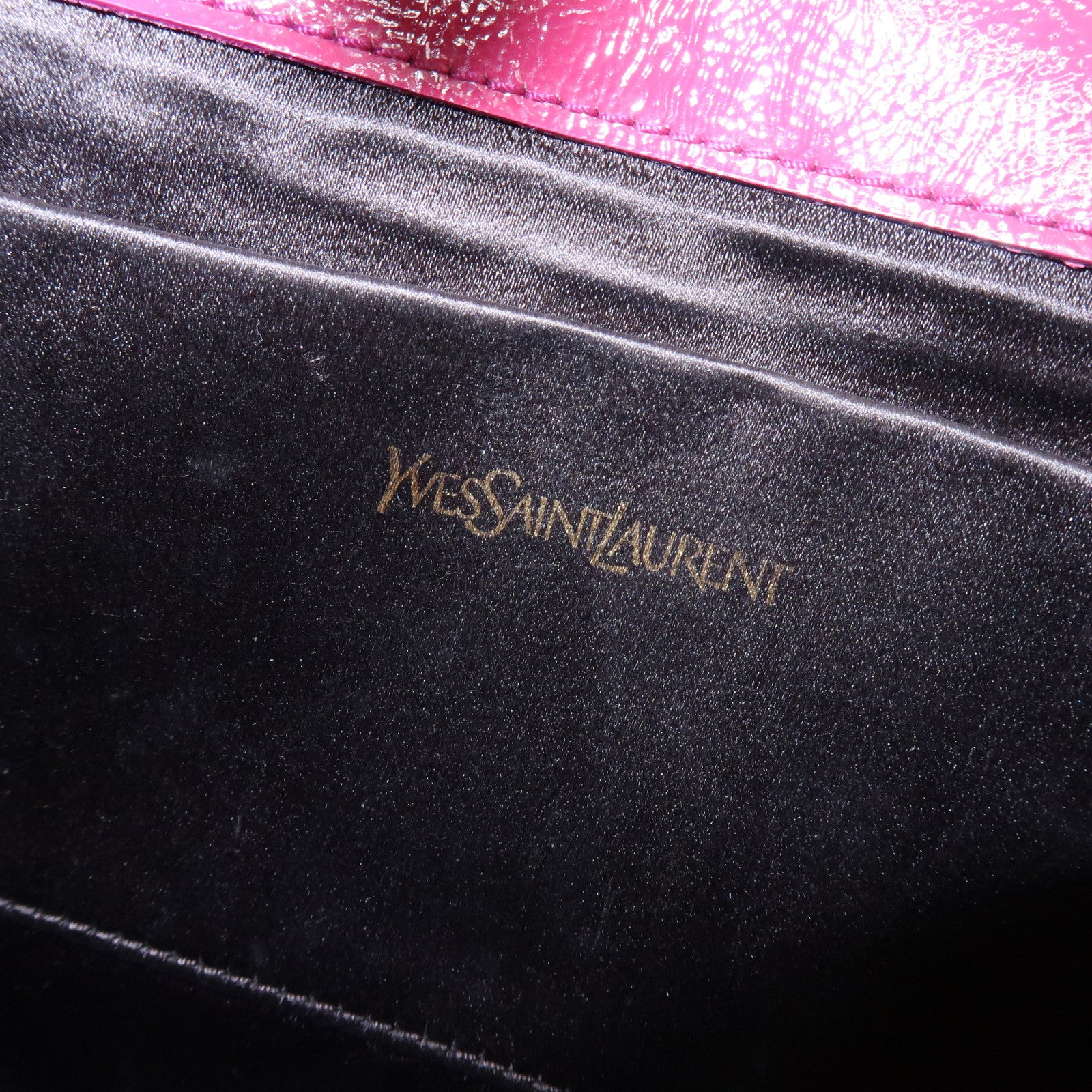SAINT LAURENT PARIS Cassandra Patent Leather Clutch Bag Pink 203855