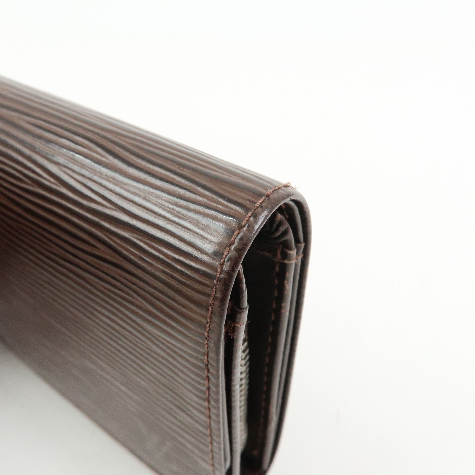 Louis Vuitton Epi Porte Monnaie Billet Tresor Bi-fold Wallet M6350D