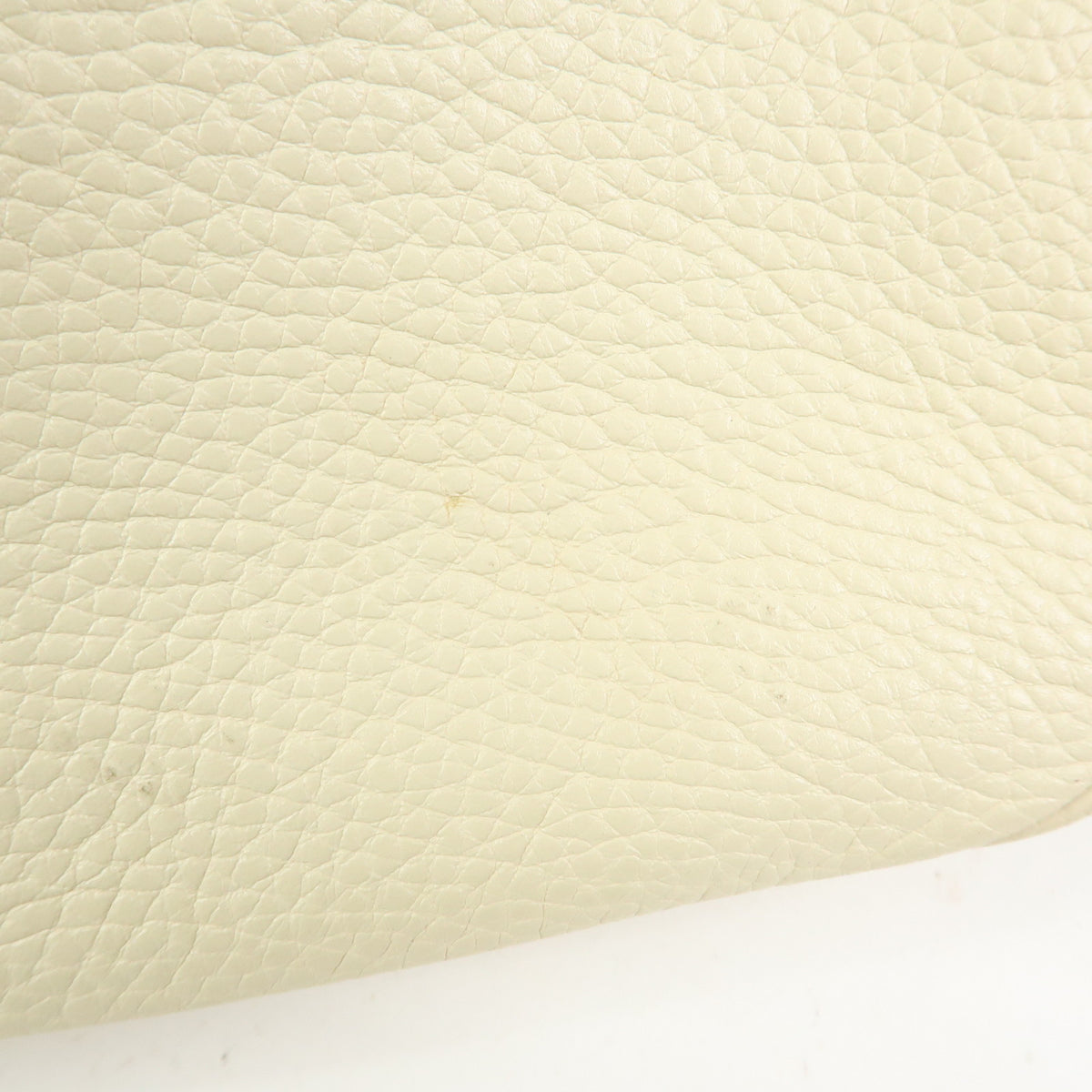 GUCCI SOHO Interlocking G Leather Chain Shoulder Bag White 536224