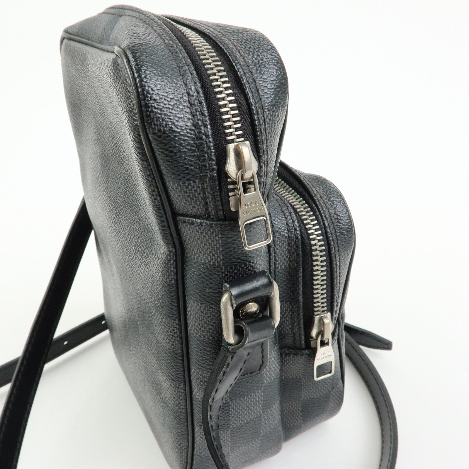 Louis Vuitton Damier Graphite Rem Shoulder Bag Black N41446