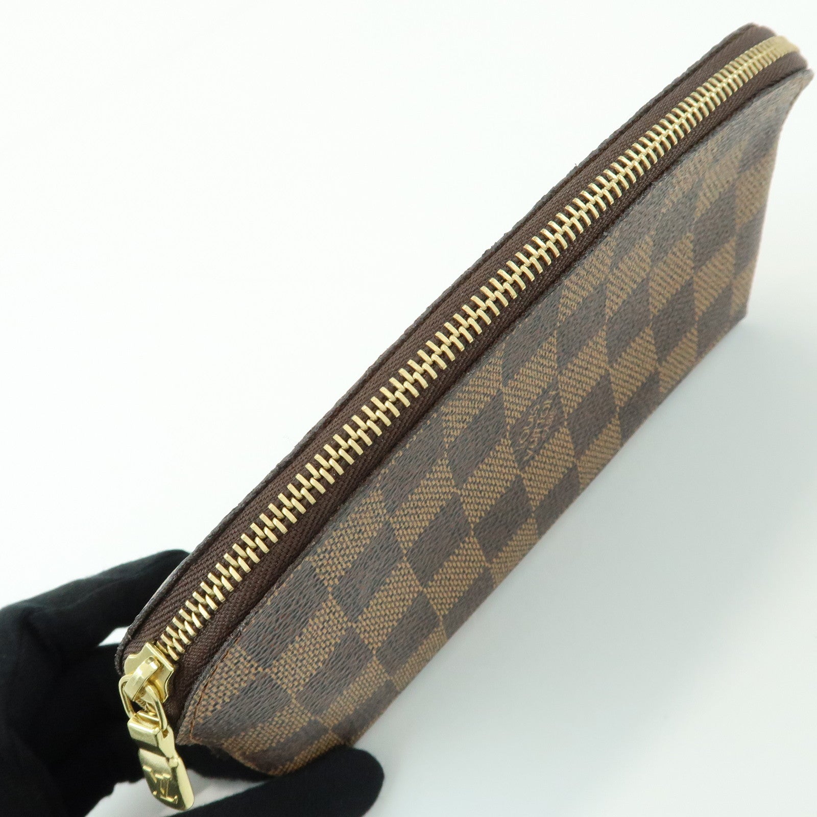 Louis Vuitton Damier Pochette Cosmetic PM Pouch Damier Ebene N47516