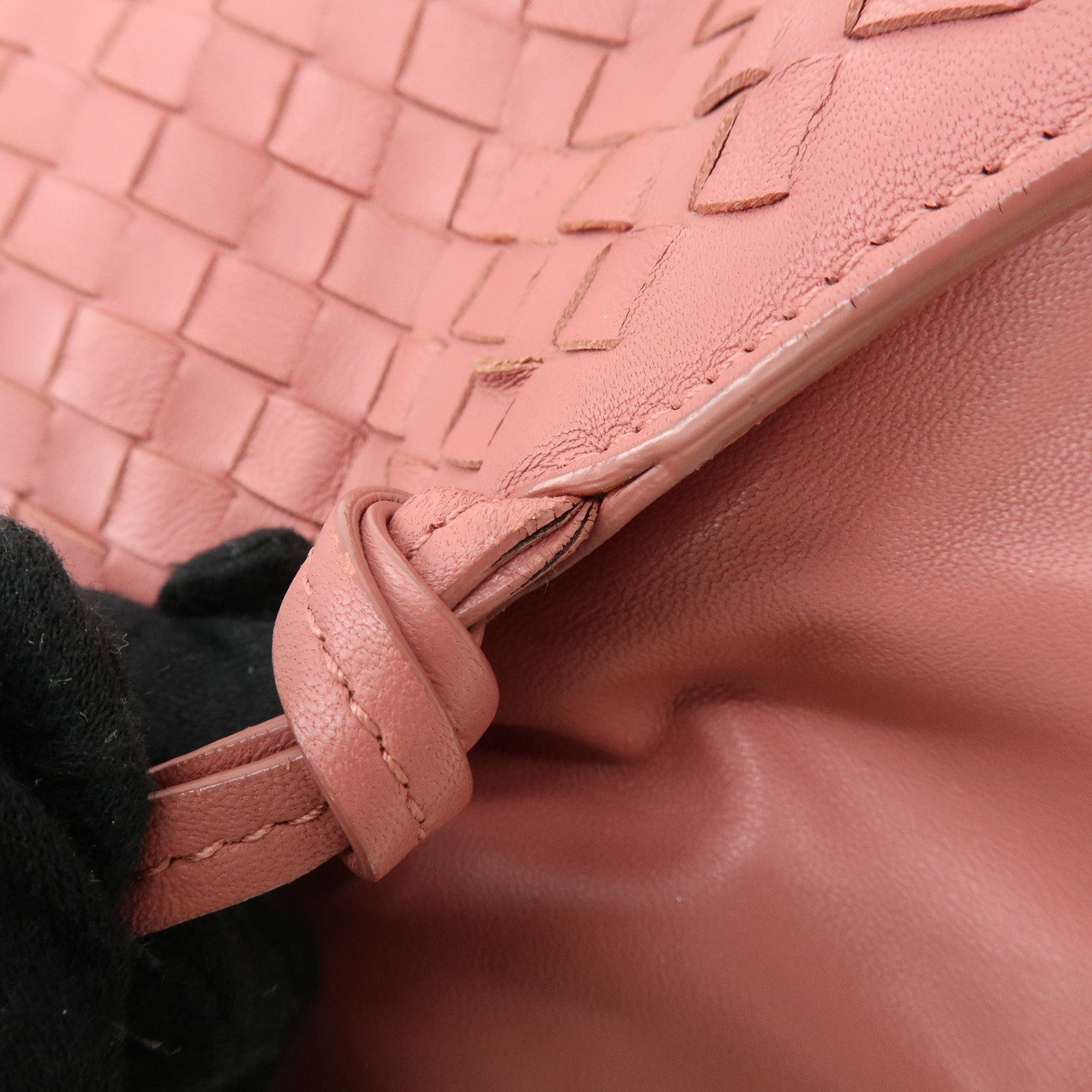 BOTTEGA VENETA Intrecciato Leather Chain Shoulder Bag Pink