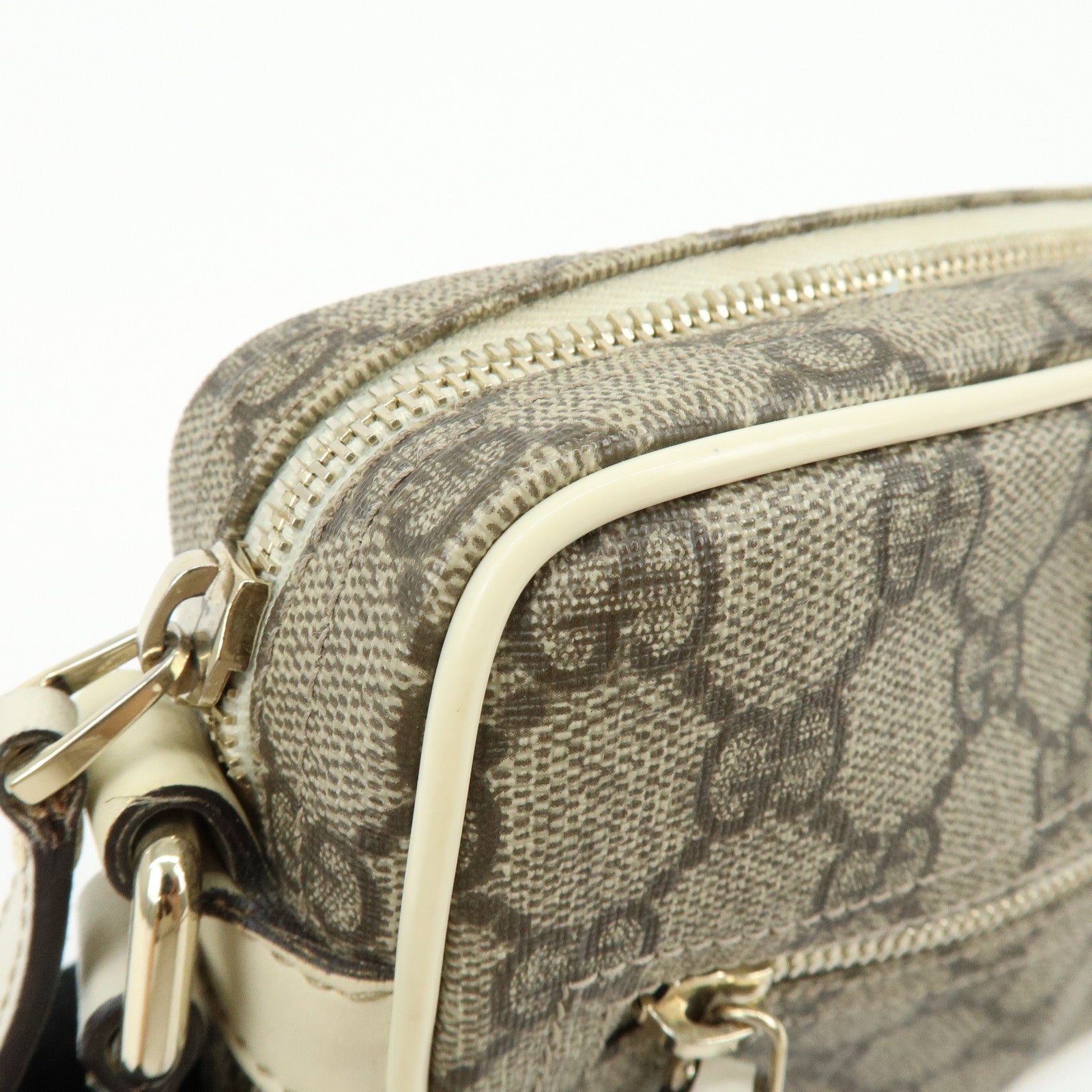 GUCCI GG Supreme Leather Shoulder Bag Crossbody Bag Beige White 201447