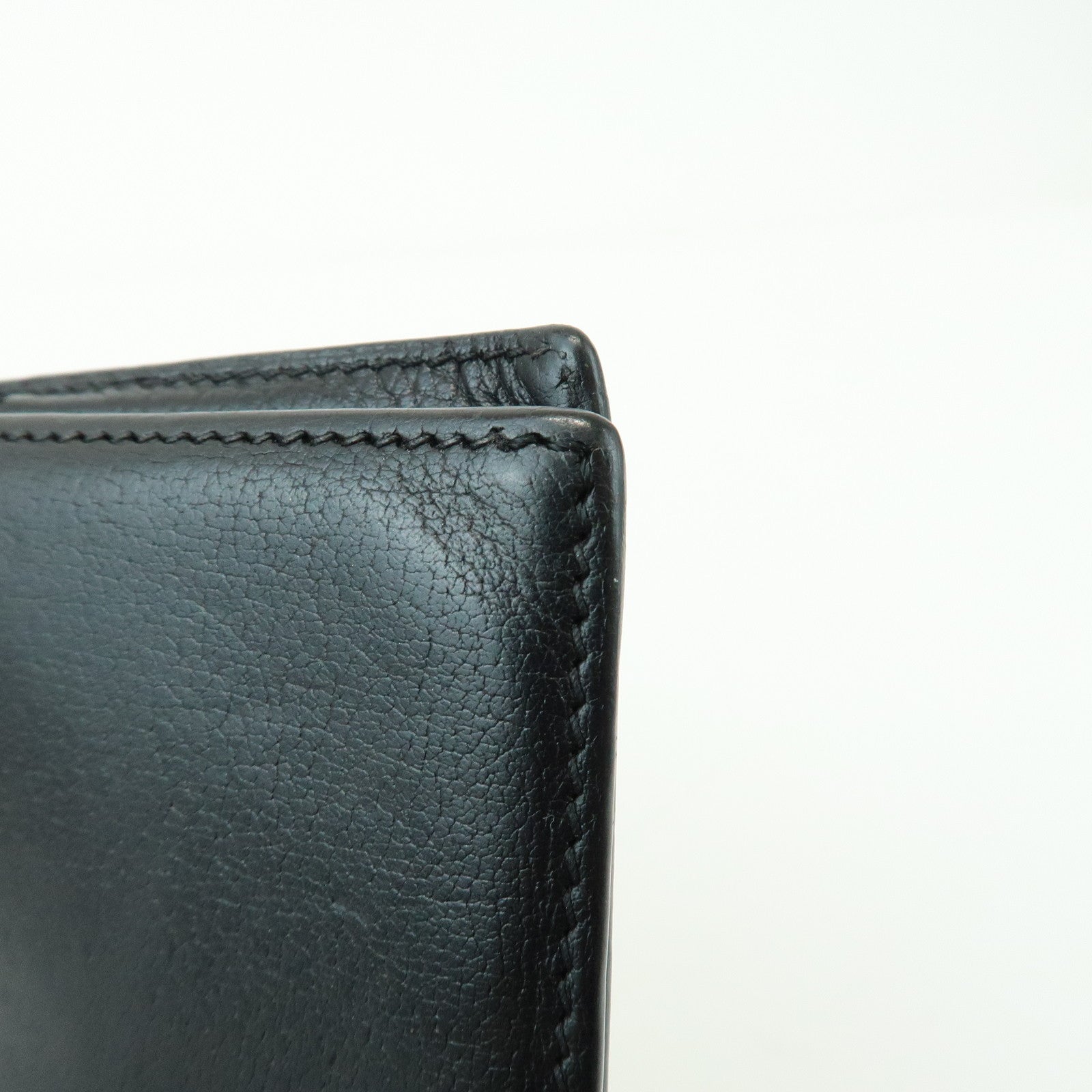 HERMES Bearn Calf Leather Bi-fold Long Wallet □I Stamped Black