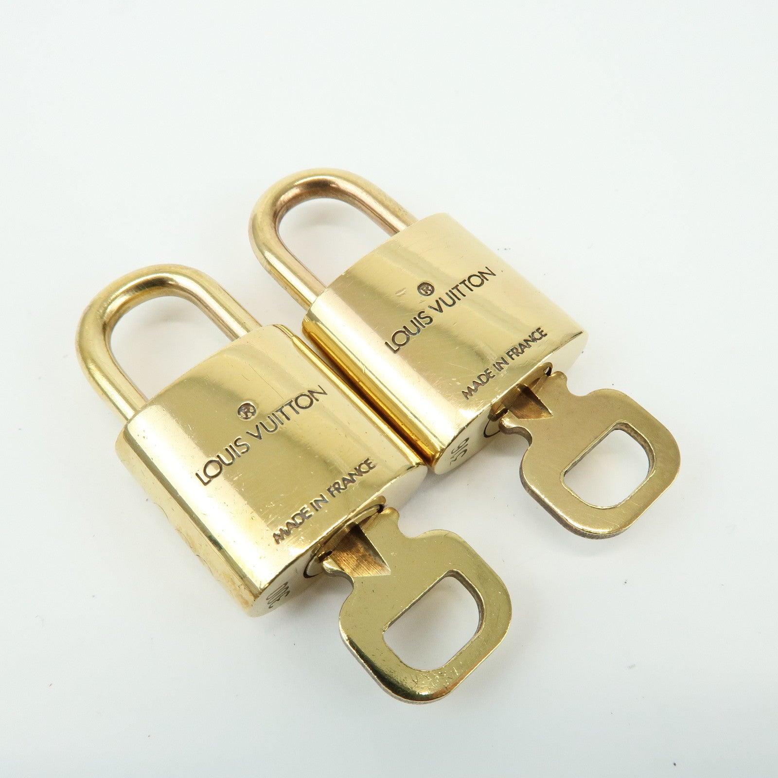 Louis Vuitton Set of 10 Lock & Key Cadena Key Lock