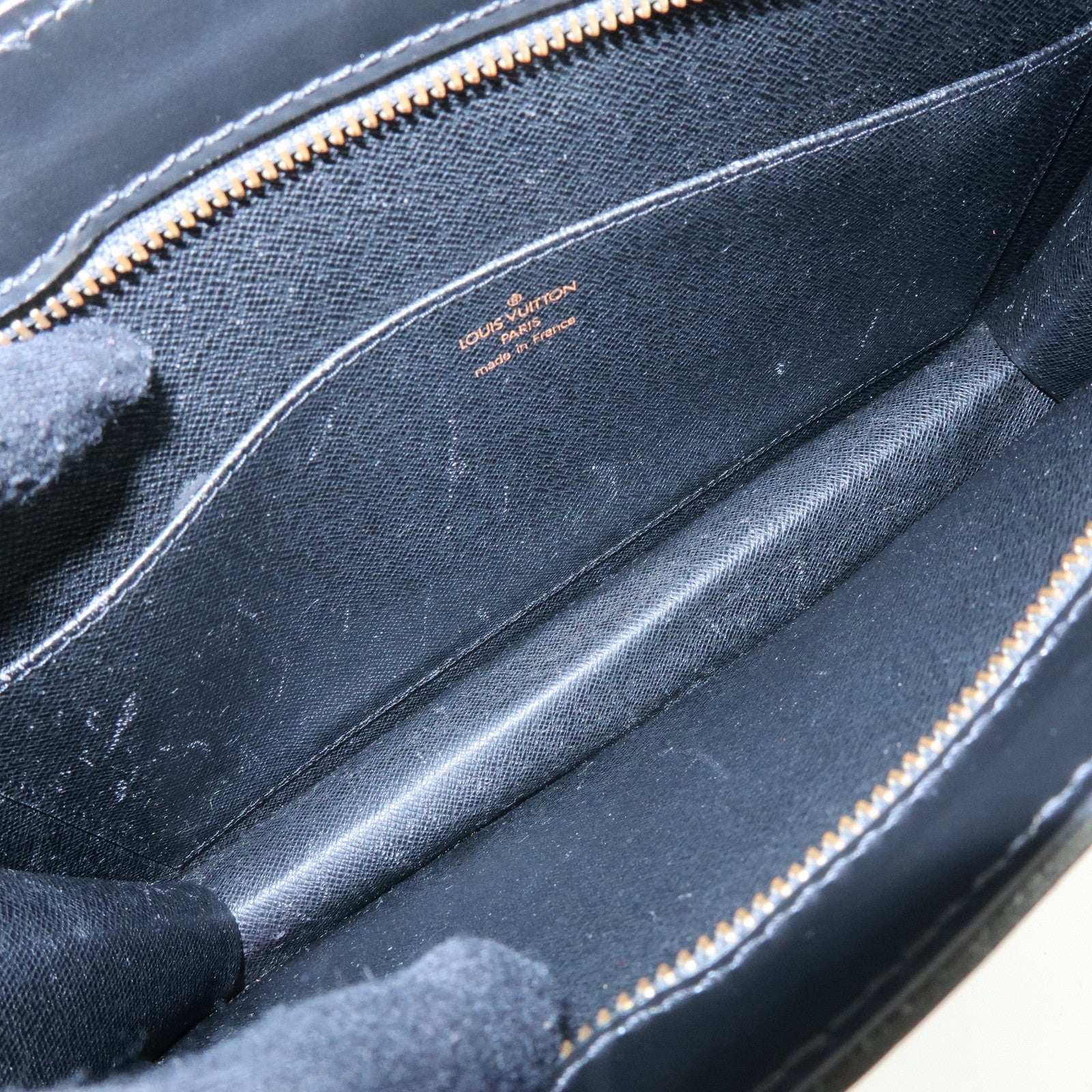 Louis Vuitton Epi Pochette Homme Clutch Bag Flat Pouch Noir M52522