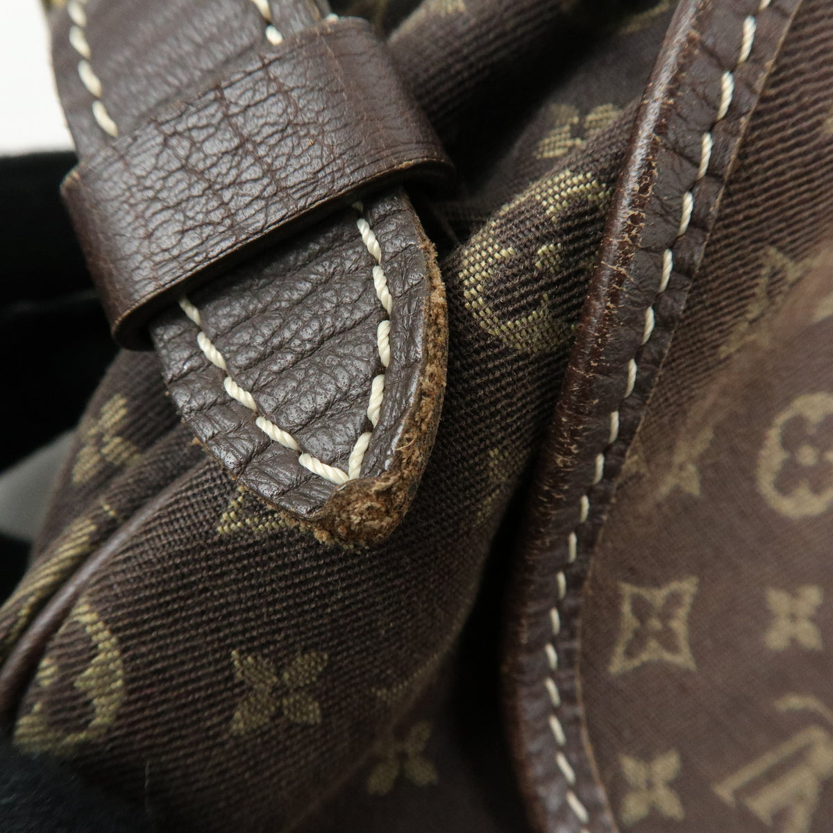 Louis Vuitton Monogram Mini Lin Saumur Shoulder Bag M95277