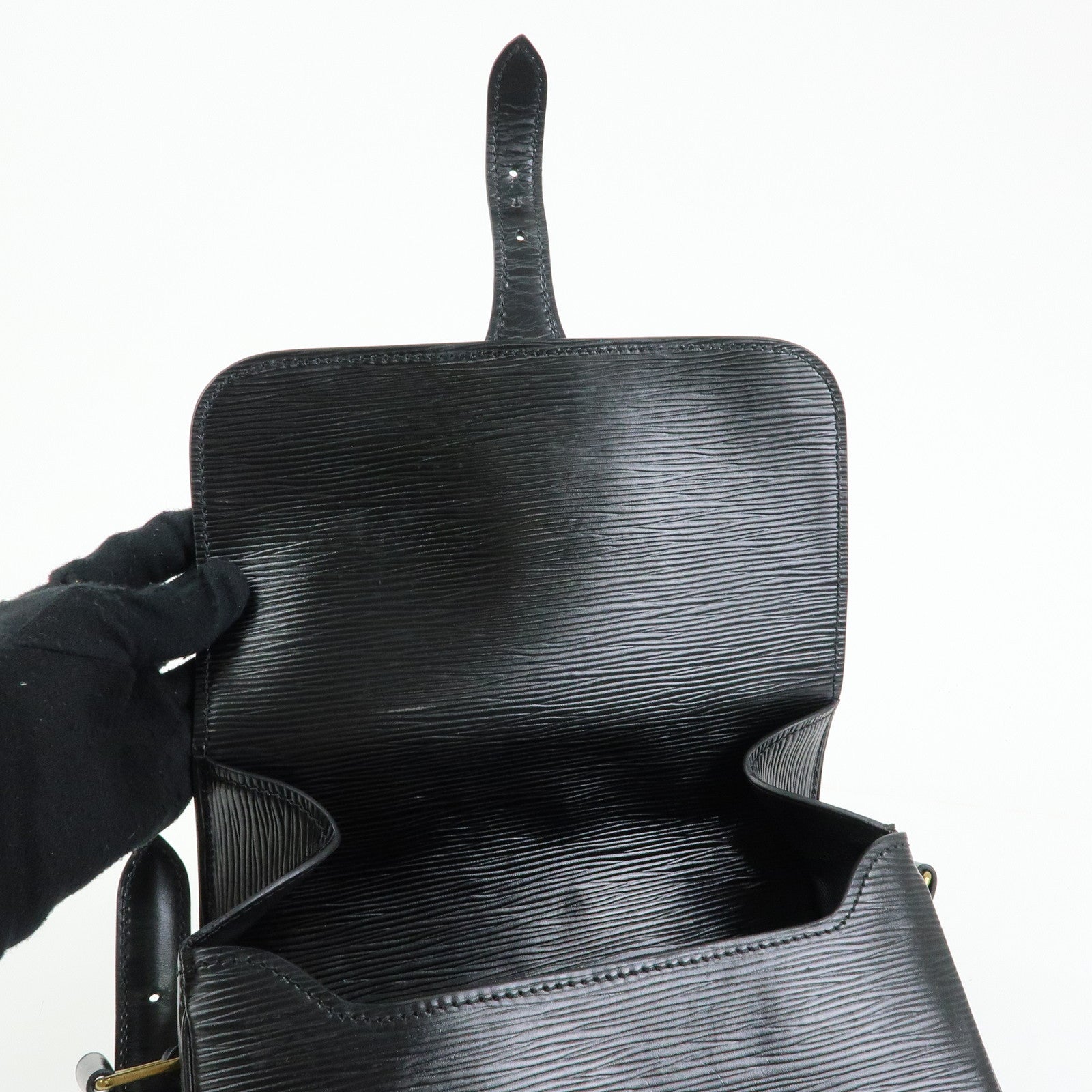 Louis Vuitton Epi Cartouchiere Shoulder Crossbody Bag Noir M52242