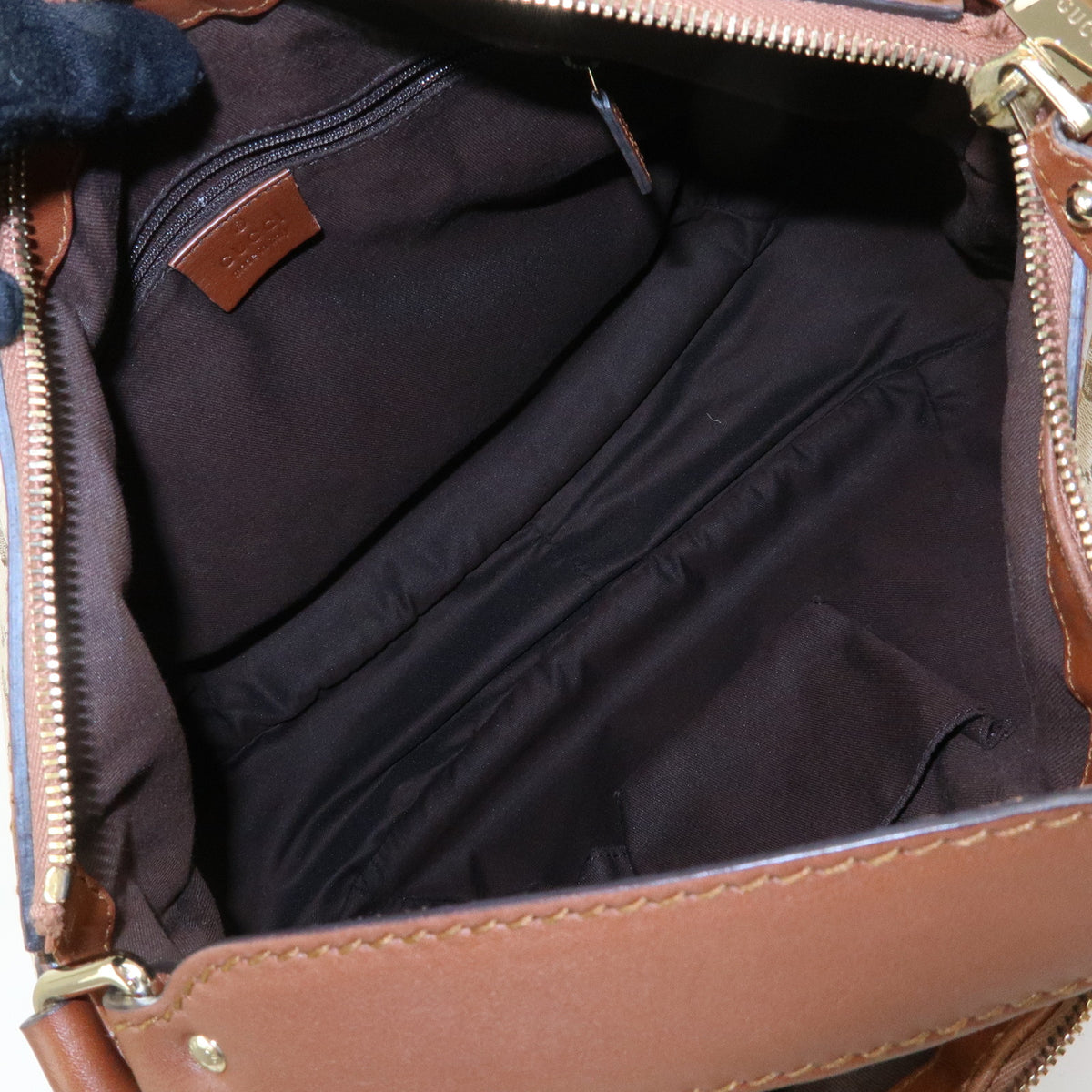 GUCCI Sukey Interlocking G GG Canvas Leather Shoulder Bag Beige 232955