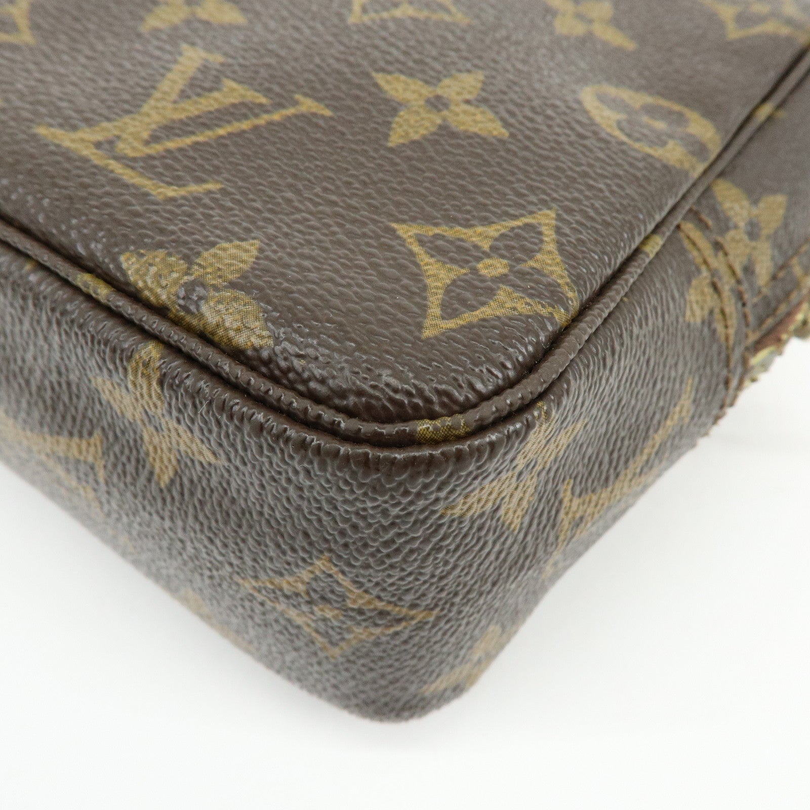 Louis Vuitton Monogram Canavs Trousse Toilette 18 Pouch Brown