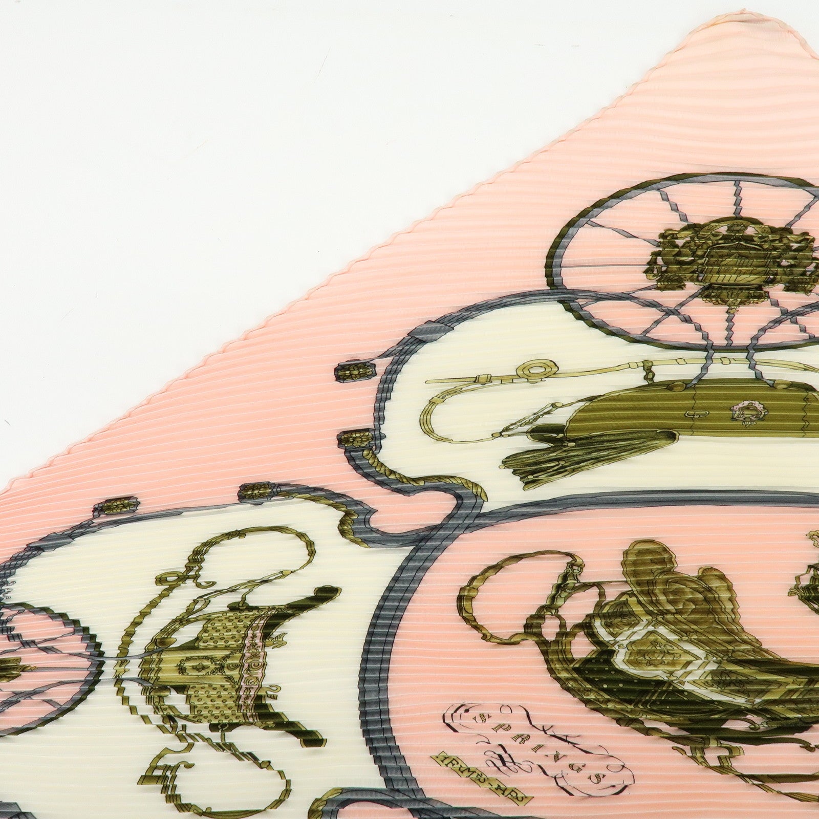 HERMES Pleated Carre 90 Silk 100% SPRINGS Light Pink