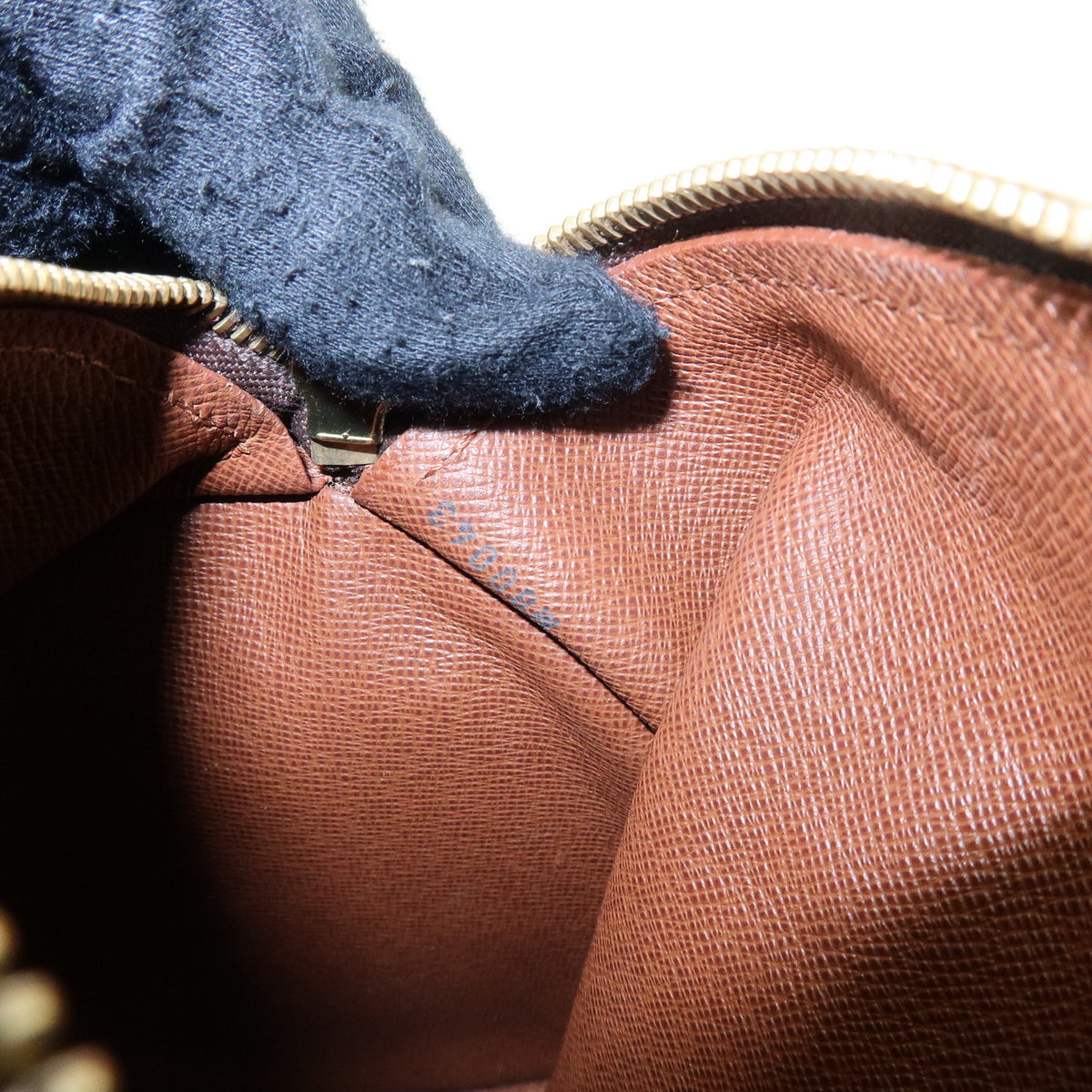 Louis Vuitton Monogram Papillon 30 Hand Bag Brown M51385