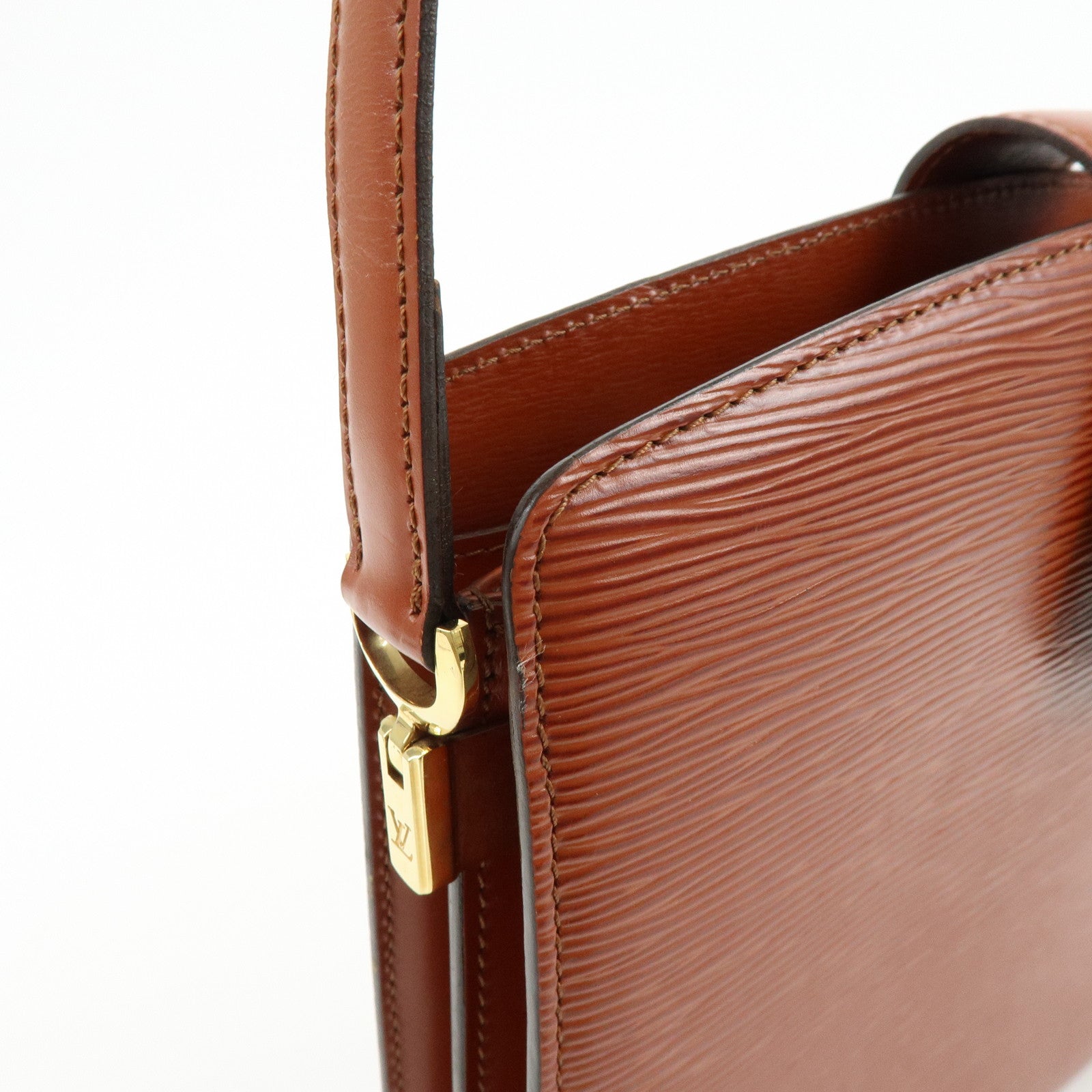 Louis Vuitton Epi Leather Capucines Shoulder Bag Kenya Brown M52343