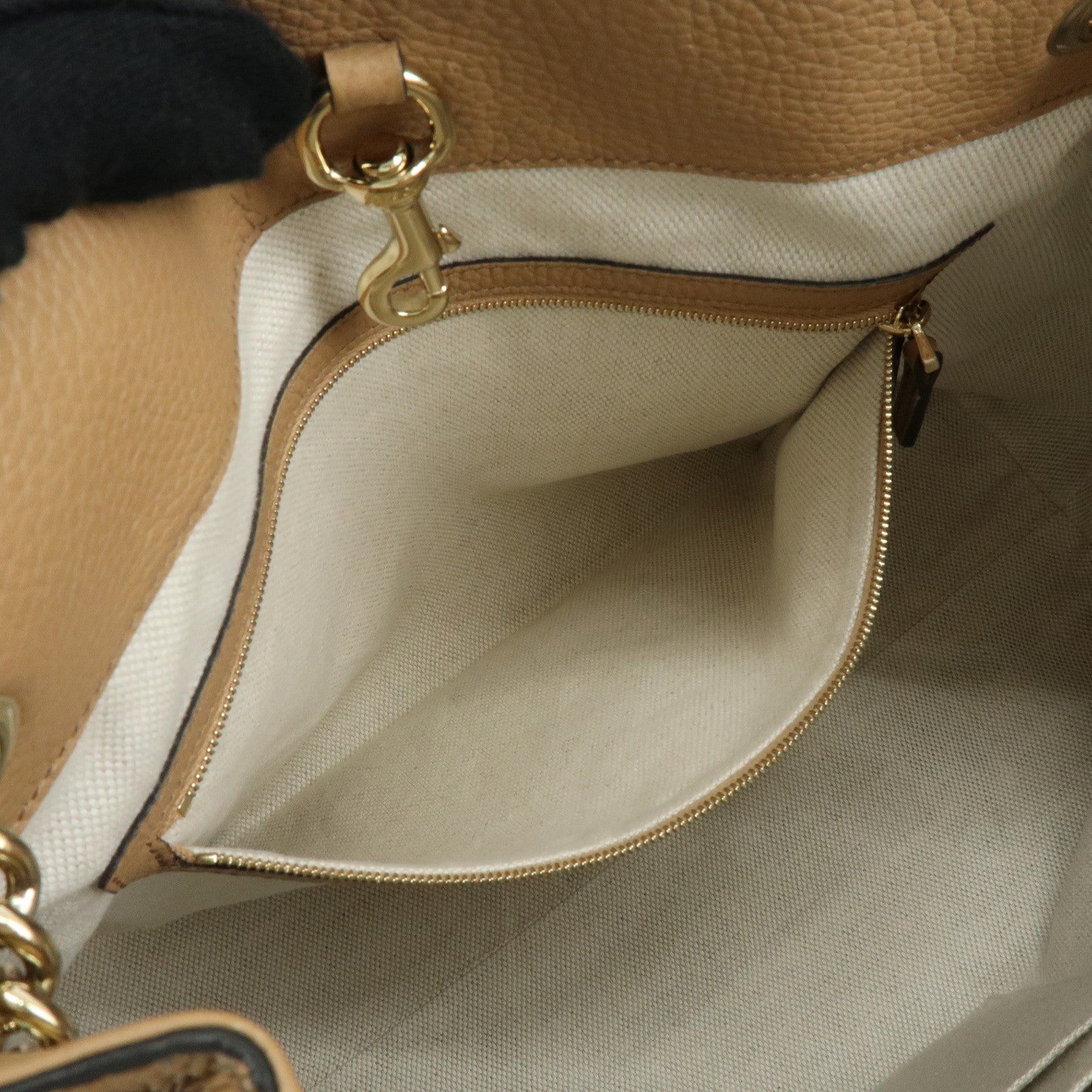 GUCCI SOHO Interlocking G Leather Chain Shoulder Bag Beige 536196