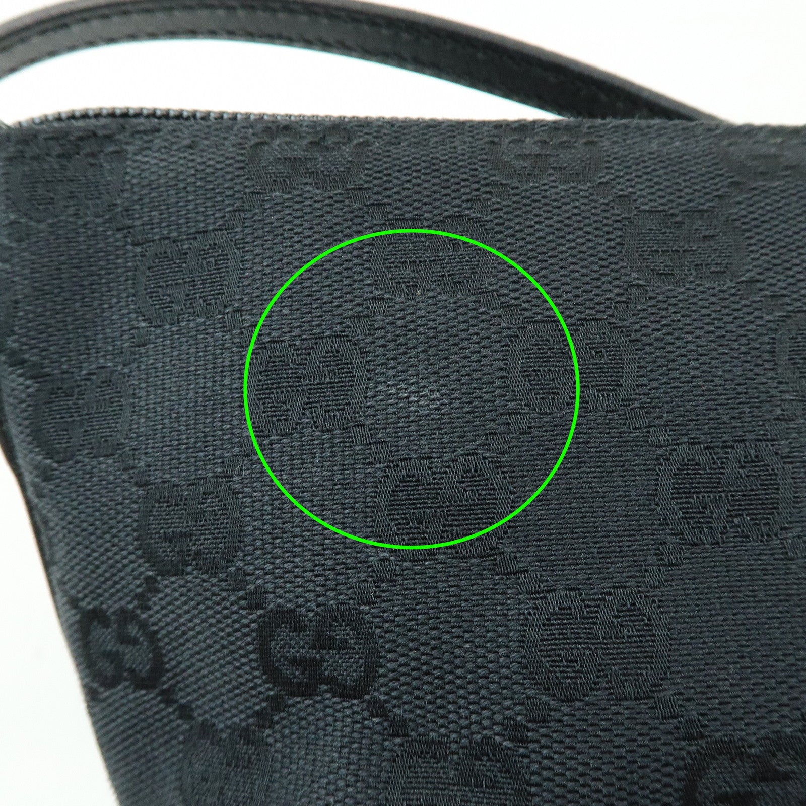 GUCCI Boat Bag GG Canvas Leather Accessory Pouch Hand Bag 07198