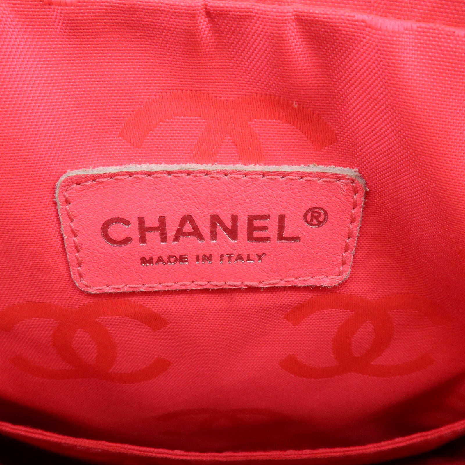 CHANEL Cambon Line Lambskin Medium Pochette Shoulder Bag A25178