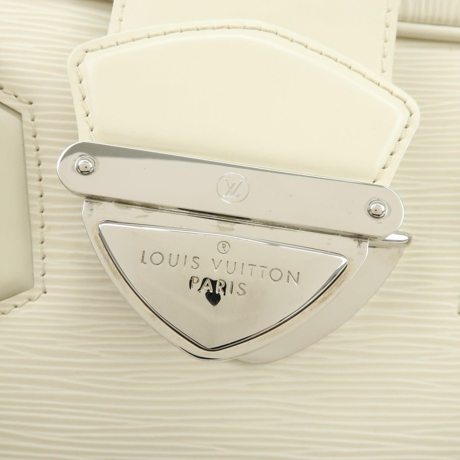 Louis Vuitton Epi Montaigne GM Bowling Hand Bag Ivoire White M5931J