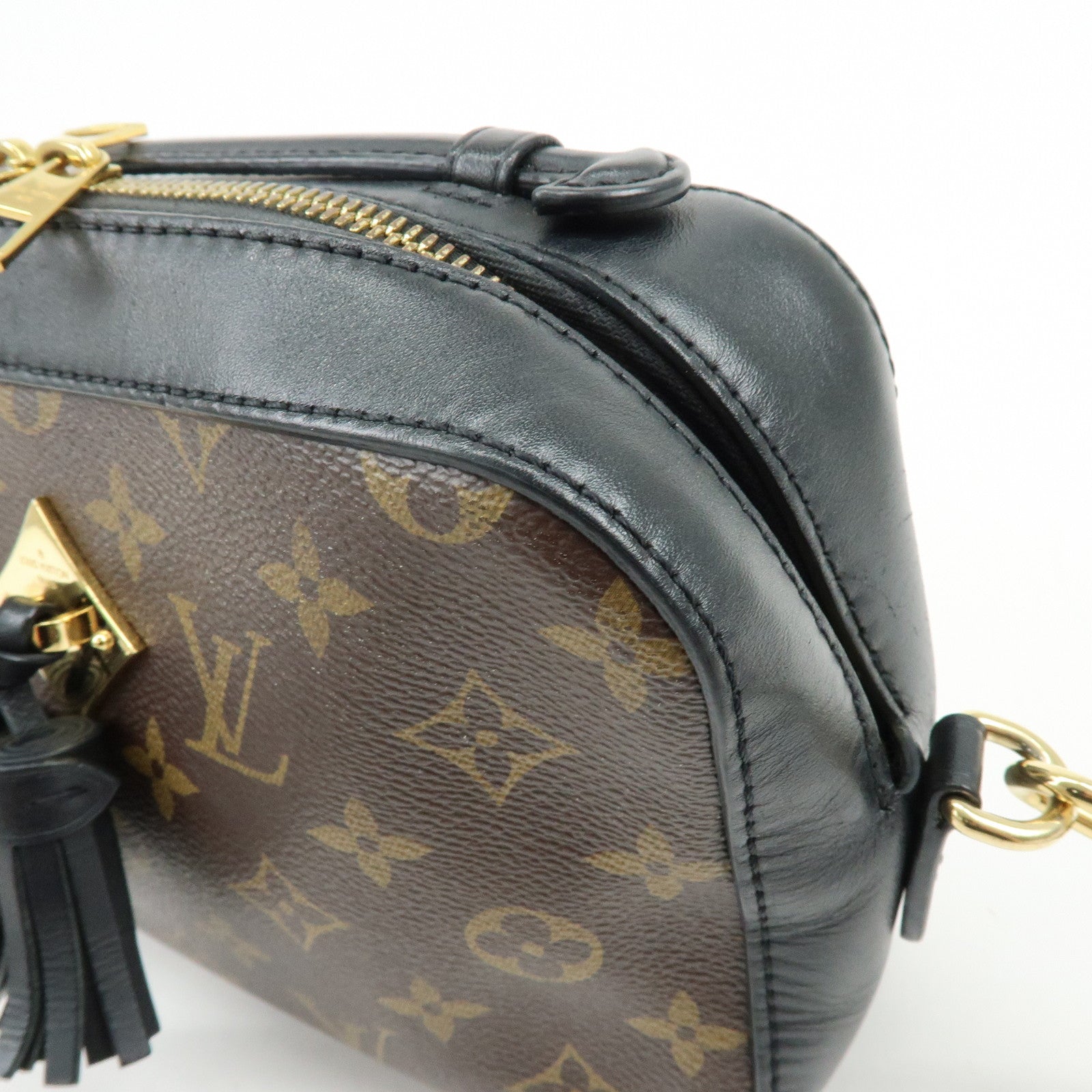 Louis Vuitton Monogram Saintonge Shoulder Bag Crossbody Bag Noir M43555