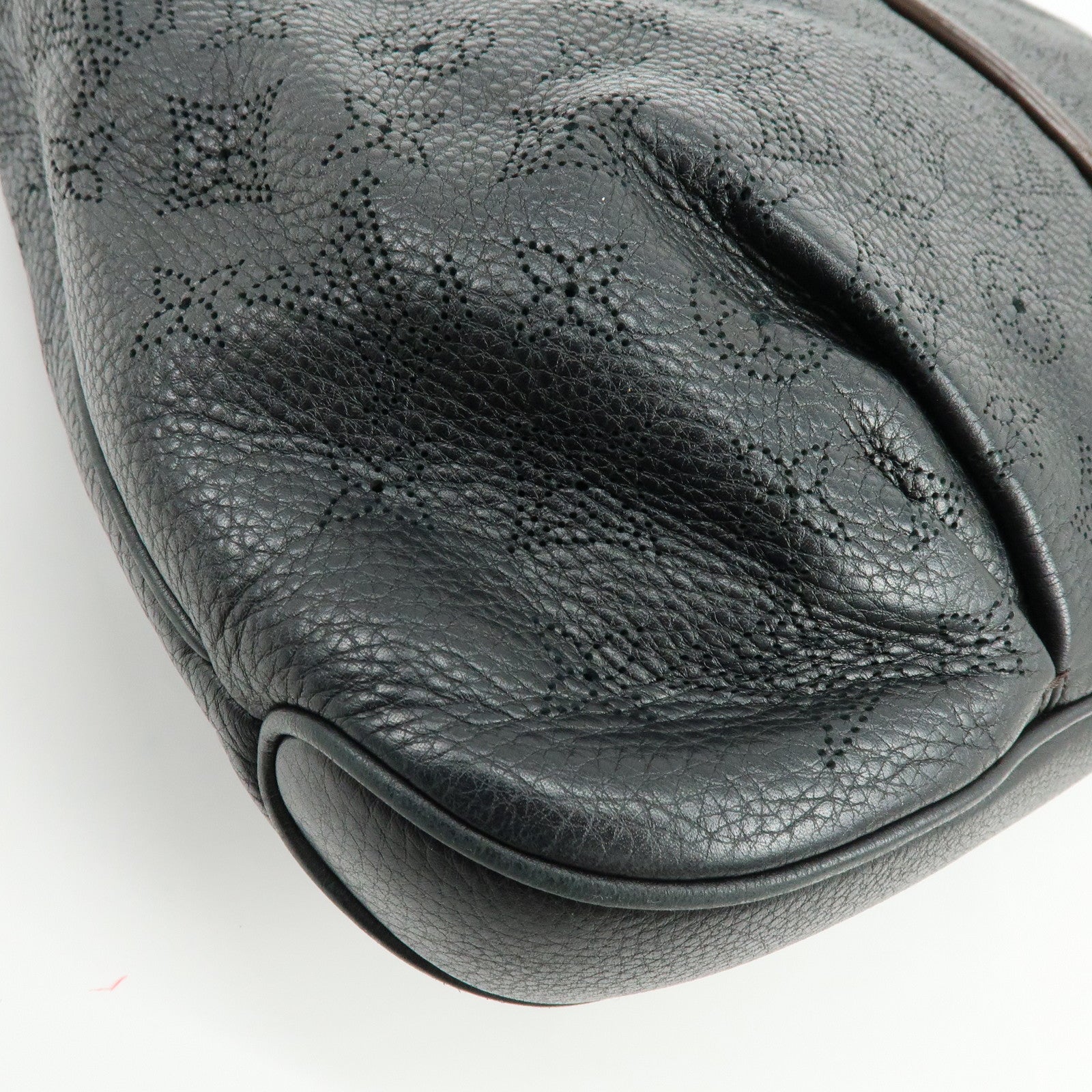 Louis Vuitton Monogram Mahina Selene MM 2Way Hand Bag Noir M93987