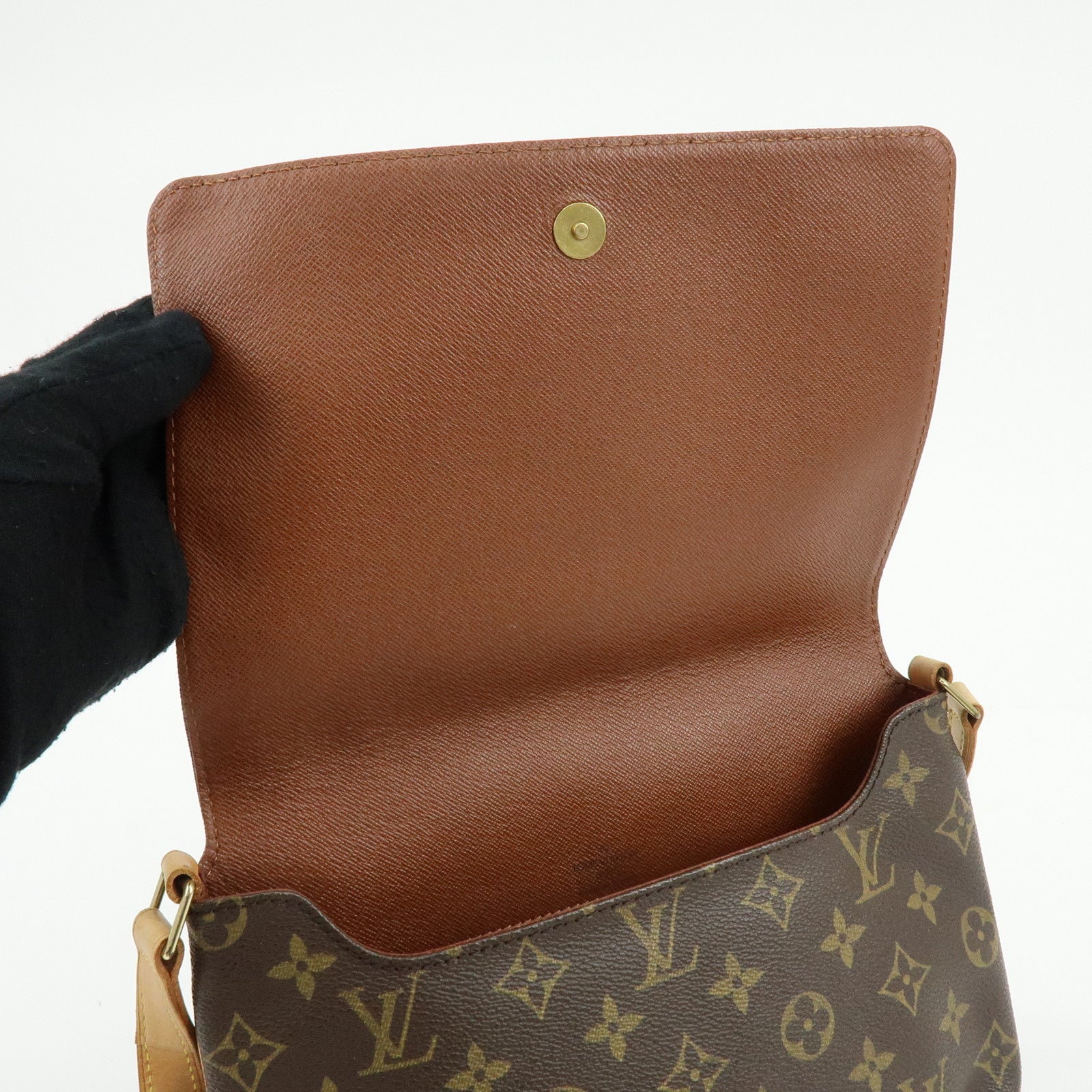 Louis Vuitton Monogram Musette Tango Short Shoulder Bag M51257