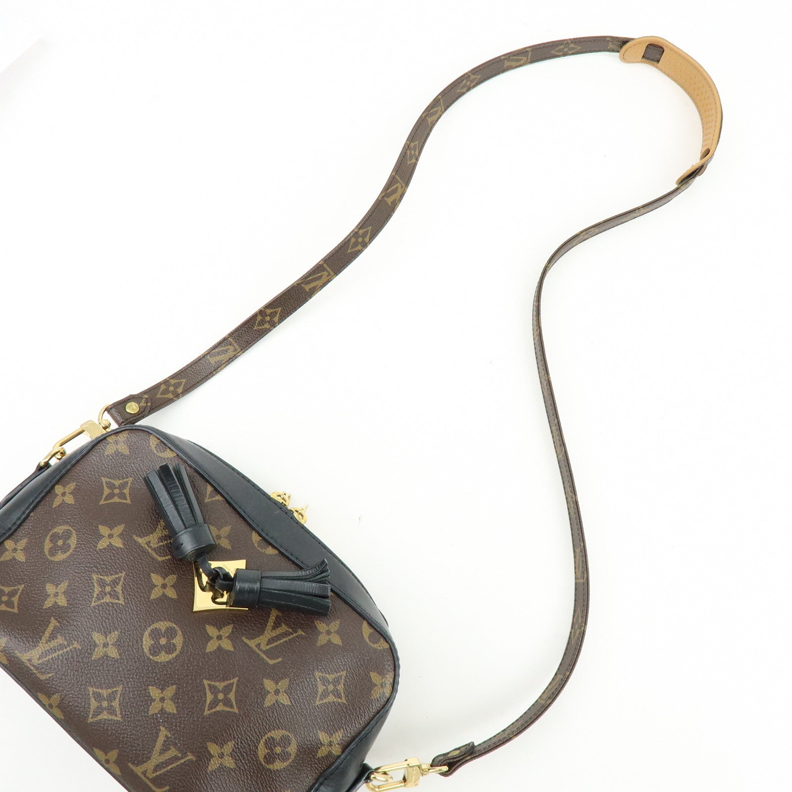 Louis Vuitton Monogram Saintonge Shoulder Bag Crossbody Bag Noir M43555