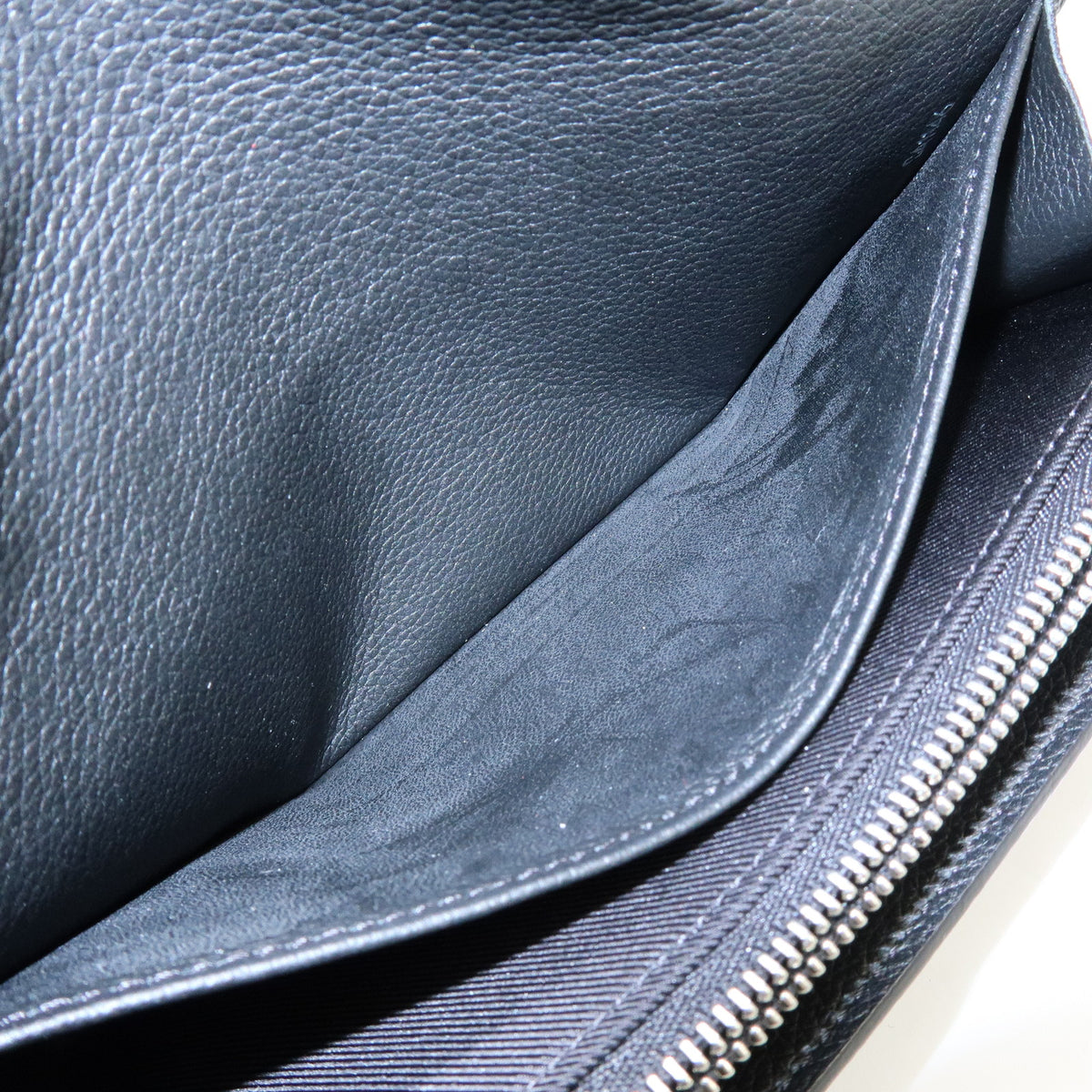 Louis Vuitton Portefeuille Lockme II Calf Skin Long Wallet Noir M62329