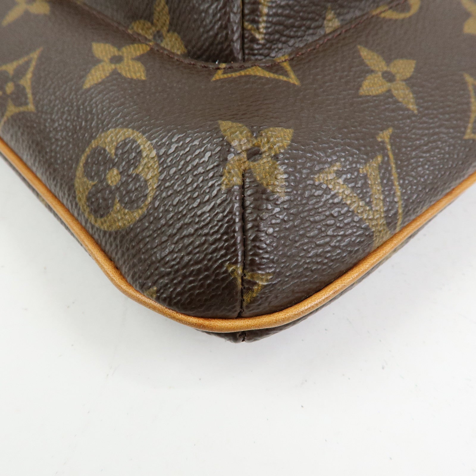 Louis Vuitton Monogram Partition Pouch Wristlet Bag Brown M51901