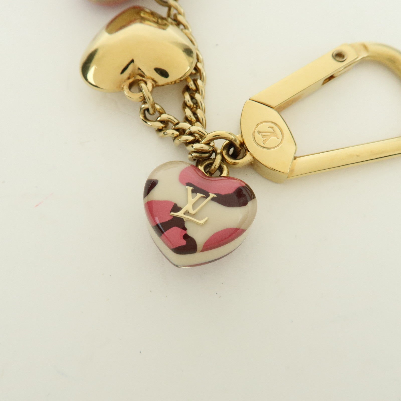 Louis Vuitton Porte Cles Leopard Bag Charm Blanc Corail M66263