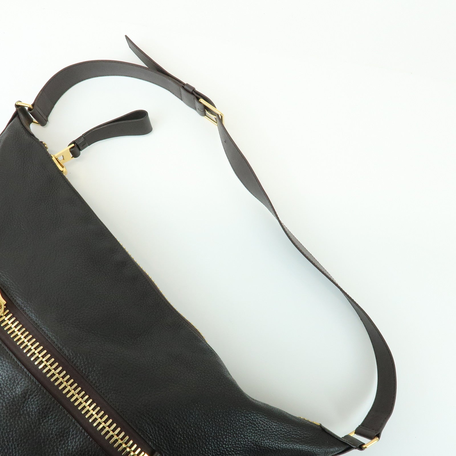 TOM FORD Leather Shoulder Bag Crossbody Bag Black