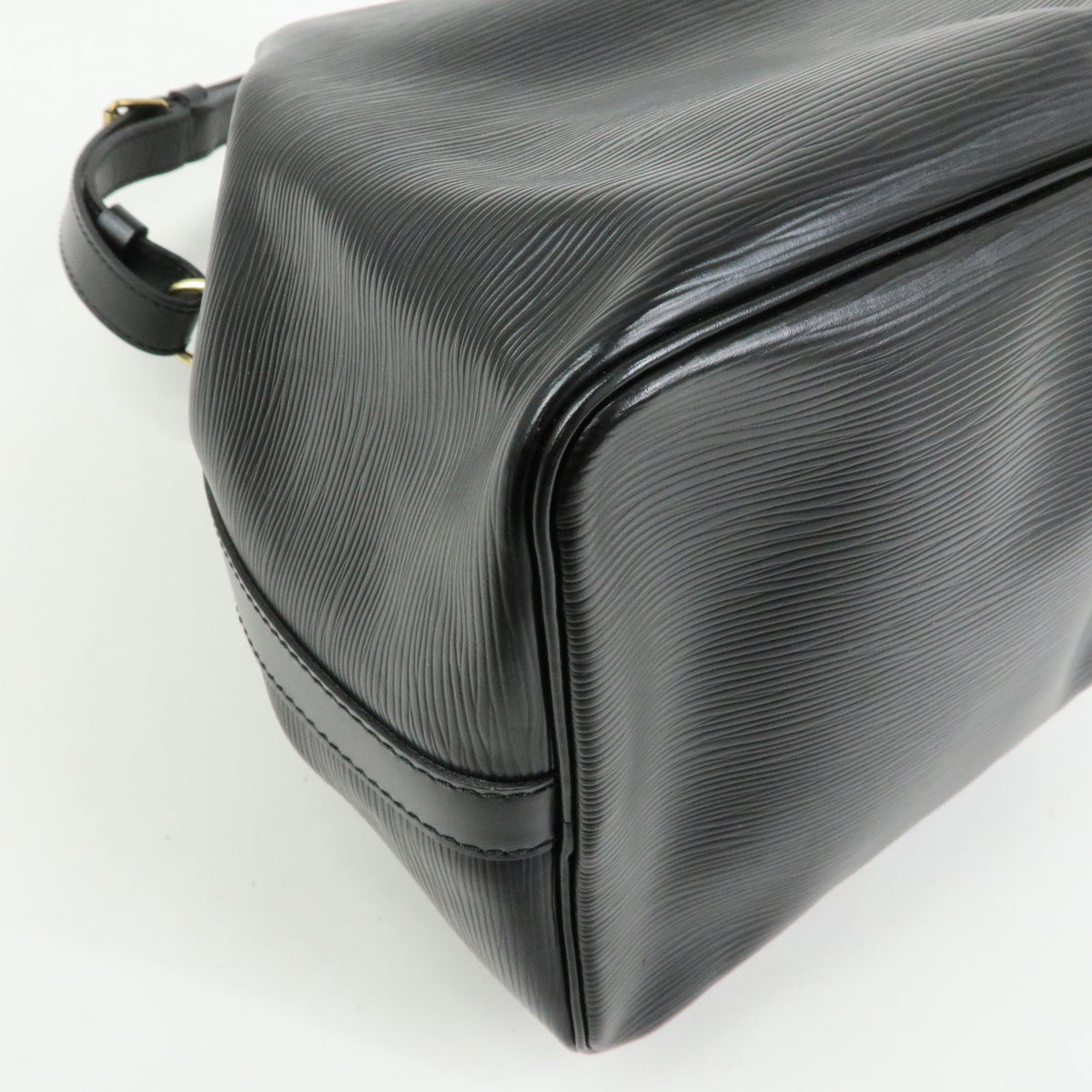 Louis Vuitton Epi Petit Noe Shoulder Bag Noir Black M44102