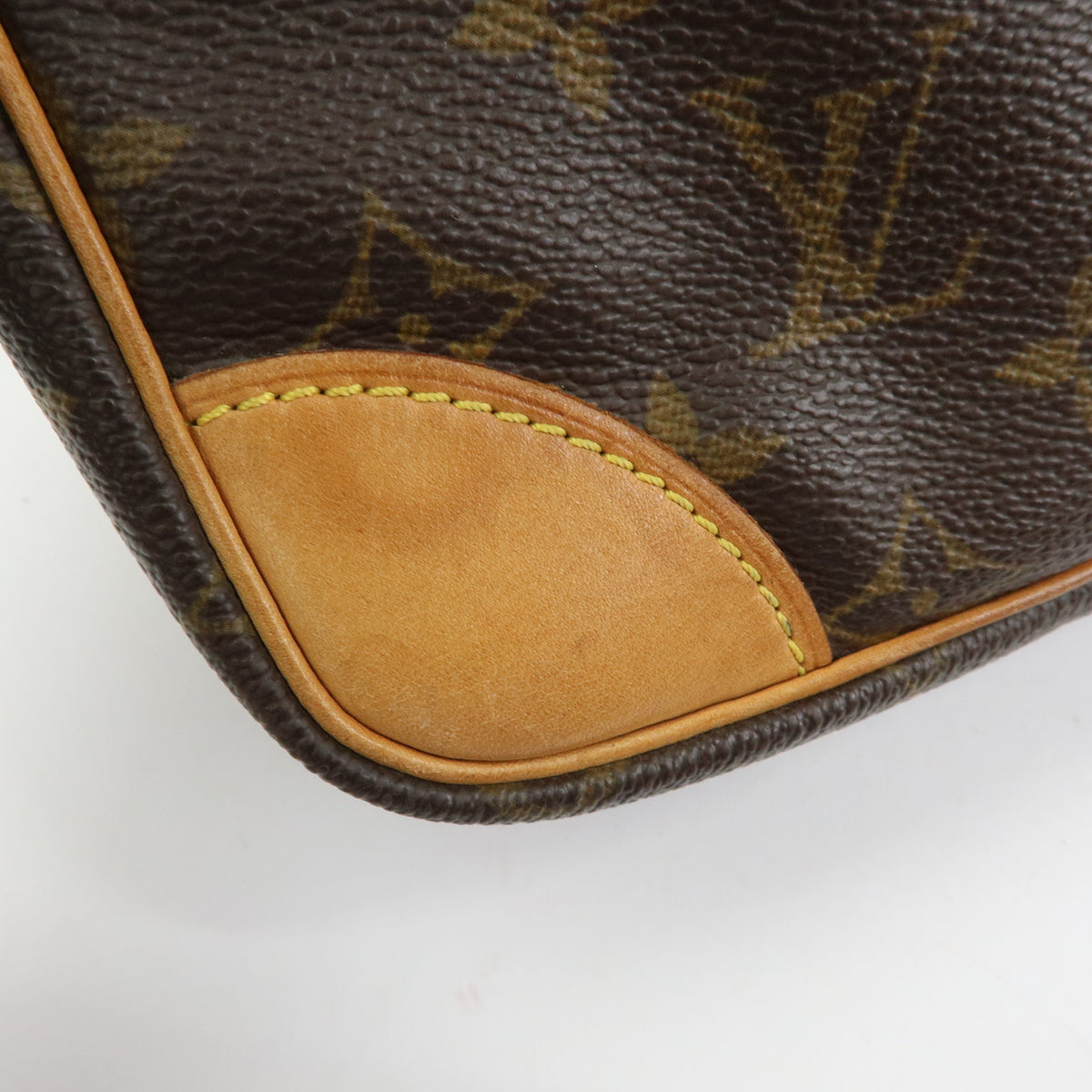 Louis Vuitton Monogram Compiegne 28 Pouch Clutch Bag Brown M51845